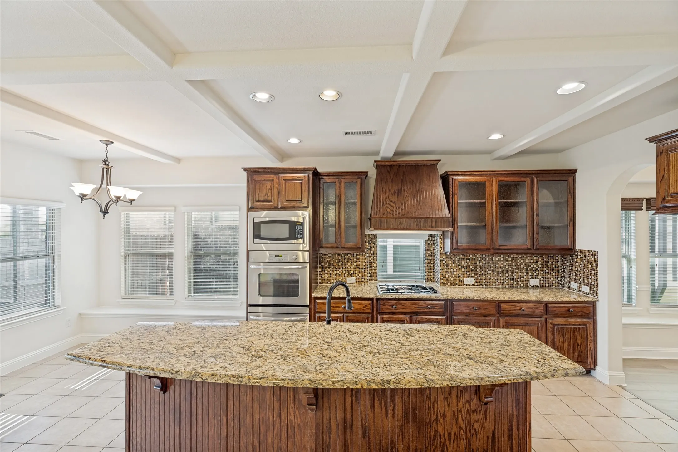 Single Family Residence For Rent in Denton County , 1100 Brendan Drive, Little Elm, Texas 75068, 4 Bedroom, 4 Bathroom, 2 Garage spaces, 2,921 Sqft, built in 2010, mls#21406855, Real Estate Agent in Little Elm, Homes For Rent in Denton county, Homes For Rent in Little Elm, Realtor in Little Elm Texas, Real Estate Brokerage Independent Realty Texas, Luminita Cordes Realtor