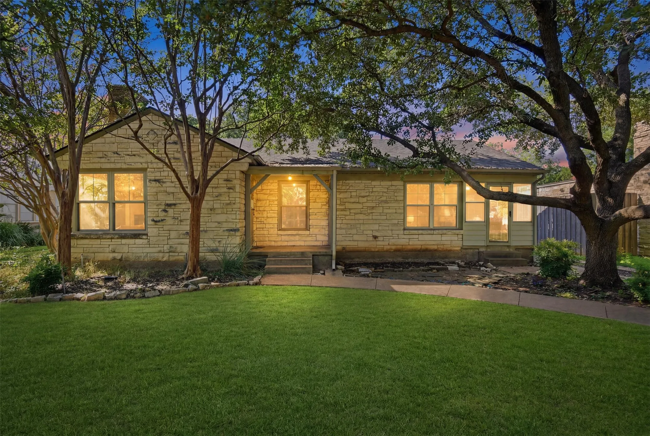 Single Family Residence For Sale