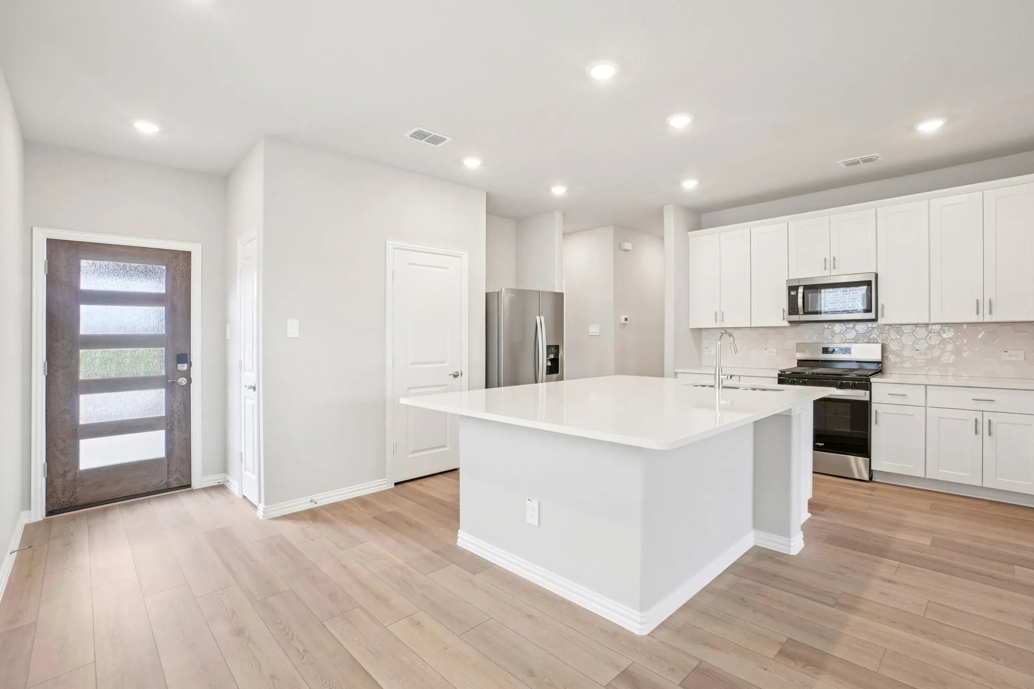 Photo is not of the actual home, but is an inspirational photo of builder’s model home and may depict options, furnishings, and/or decorator features that are not included.
