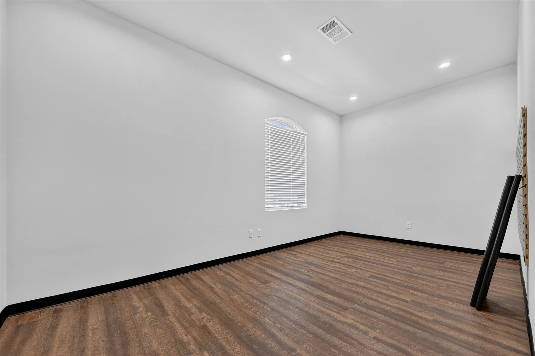 Office For Sale in Collin County , 3600 Eldorado Parkway 3, Mc Kinney, Texas 75070, 0, 0, Garage spaces, 0 Sqft, built in 2015, mls#21398891, Real Estate Agent in Mc Kinney, Homes For Sale in Collin county, Homes For Sale in Mc Kinney, Realtor in Mc Kinney Texas, Real Estate Brokerage Independent Realty Texas, Luminita Cordes Realtor