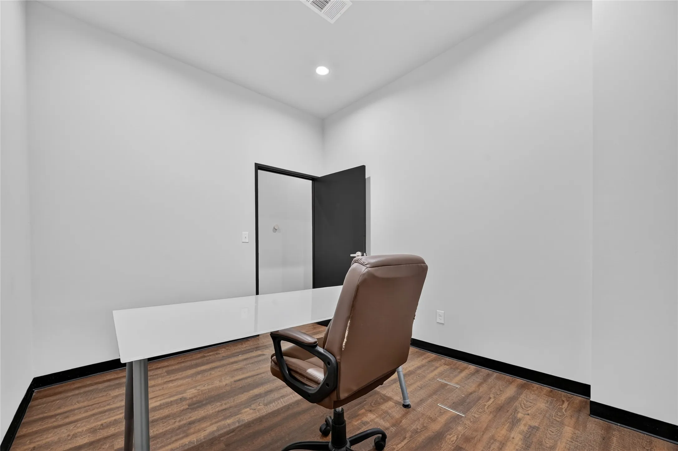 Office For Sale in Collin County , 3600 Eldorado Parkway 3, Mc Kinney, Texas 75070, 0, 0, Garage spaces, 0 Sqft, built in 2015, mls#21398891, Real Estate Agent in Mc Kinney, Homes For Sale in Collin county, Homes For Sale in Mc Kinney, Realtor in Mc Kinney Texas, Real Estate Brokerage Independent Realty Texas, Luminita Cordes Realtor