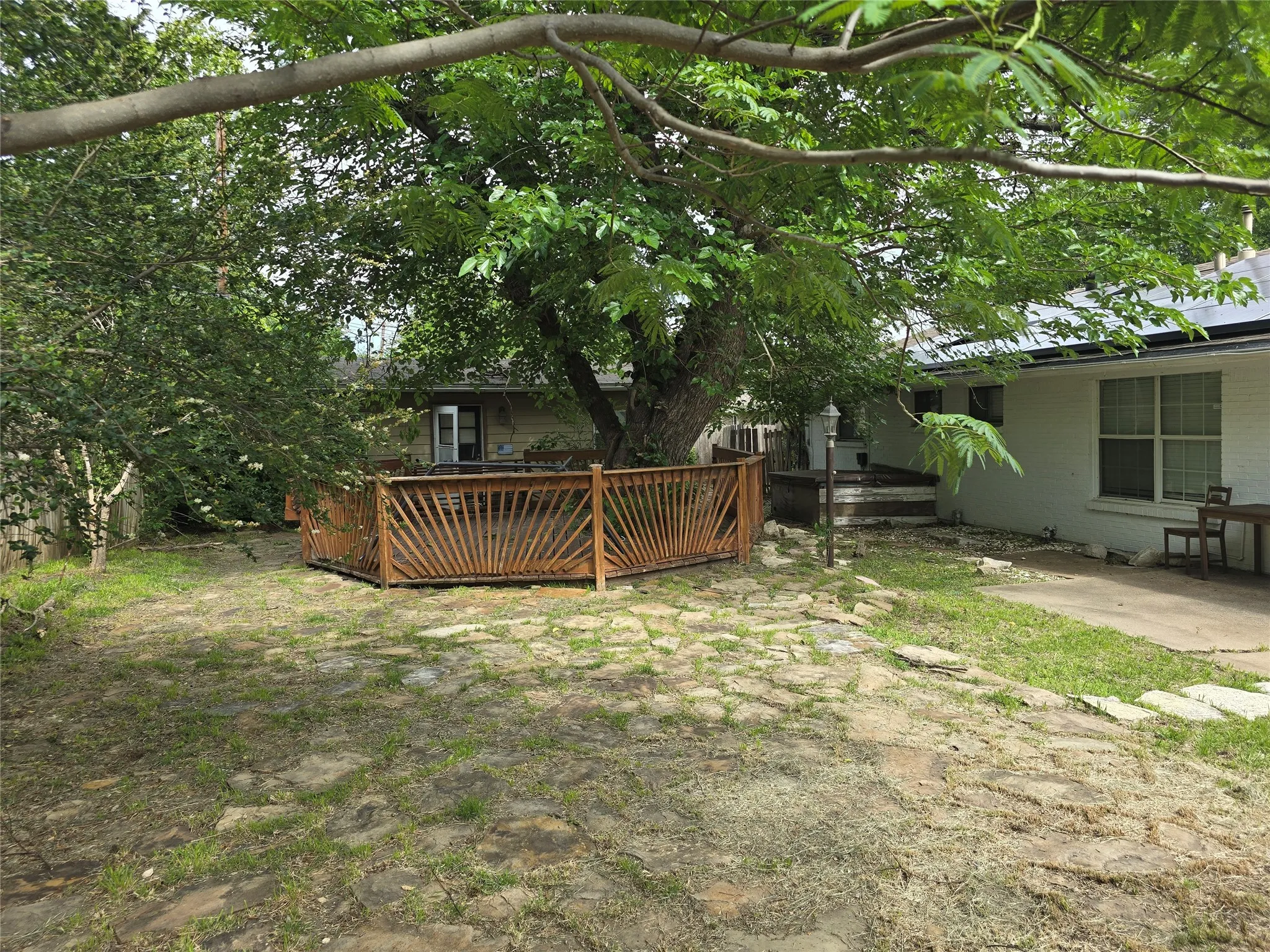 Single Family Residence For Rent in Tarrant County , 7016 Valhalla Road, Fort Worth, Texas 76116, 3 Bedroom, 2 Bathroom, 2 Garage spaces, 1,644 Sqft, built in 1959, mls#21407065, Real Estate Agent in Fort Worth, Homes For Rent in Tarrant county, Homes For Rent in Fort Worth, Realtor in Fort Worth Texas, Real Estate Brokerage Independent Realty Texas, Luminita Cordes Realtor