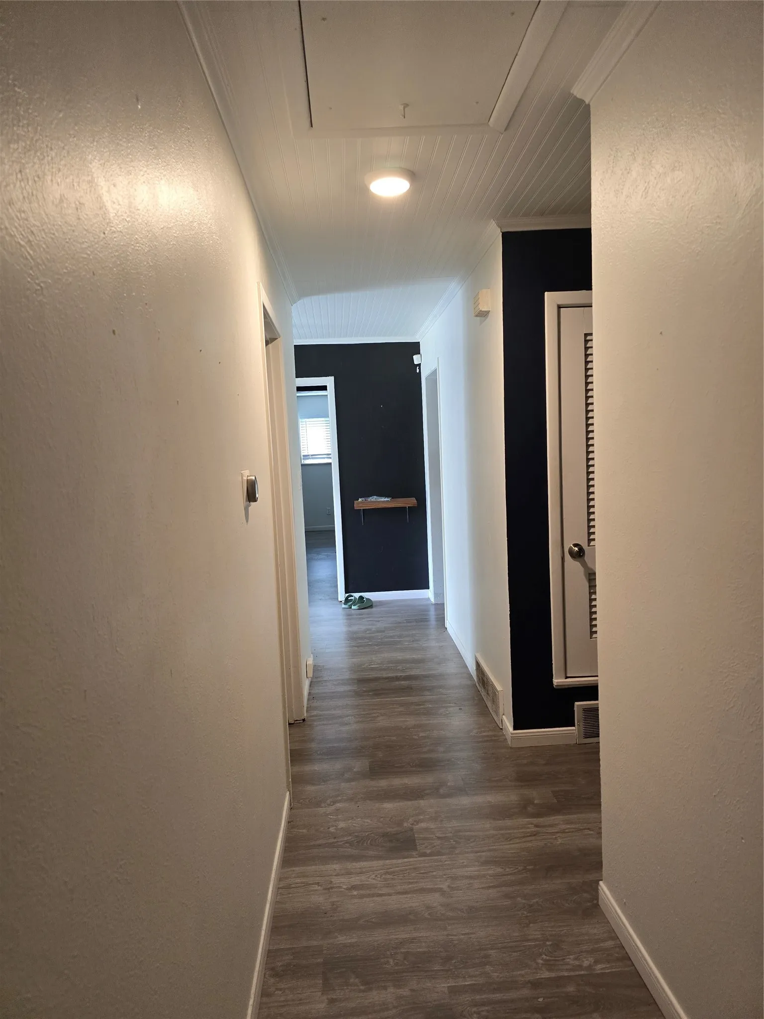 Single Family Residence For Rent in Tarrant County , 7016 Valhalla Road, Fort Worth, Texas 76116, 3 Bedroom, 2 Bathroom, 2 Garage spaces, 1,644 Sqft, built in 1959, mls#21407065, Real Estate Agent in Fort Worth, Homes For Rent in Tarrant county, Homes For Rent in Fort Worth, Realtor in Fort Worth Texas, Real Estate Brokerage Independent Realty Texas, Luminita Cordes Realtor