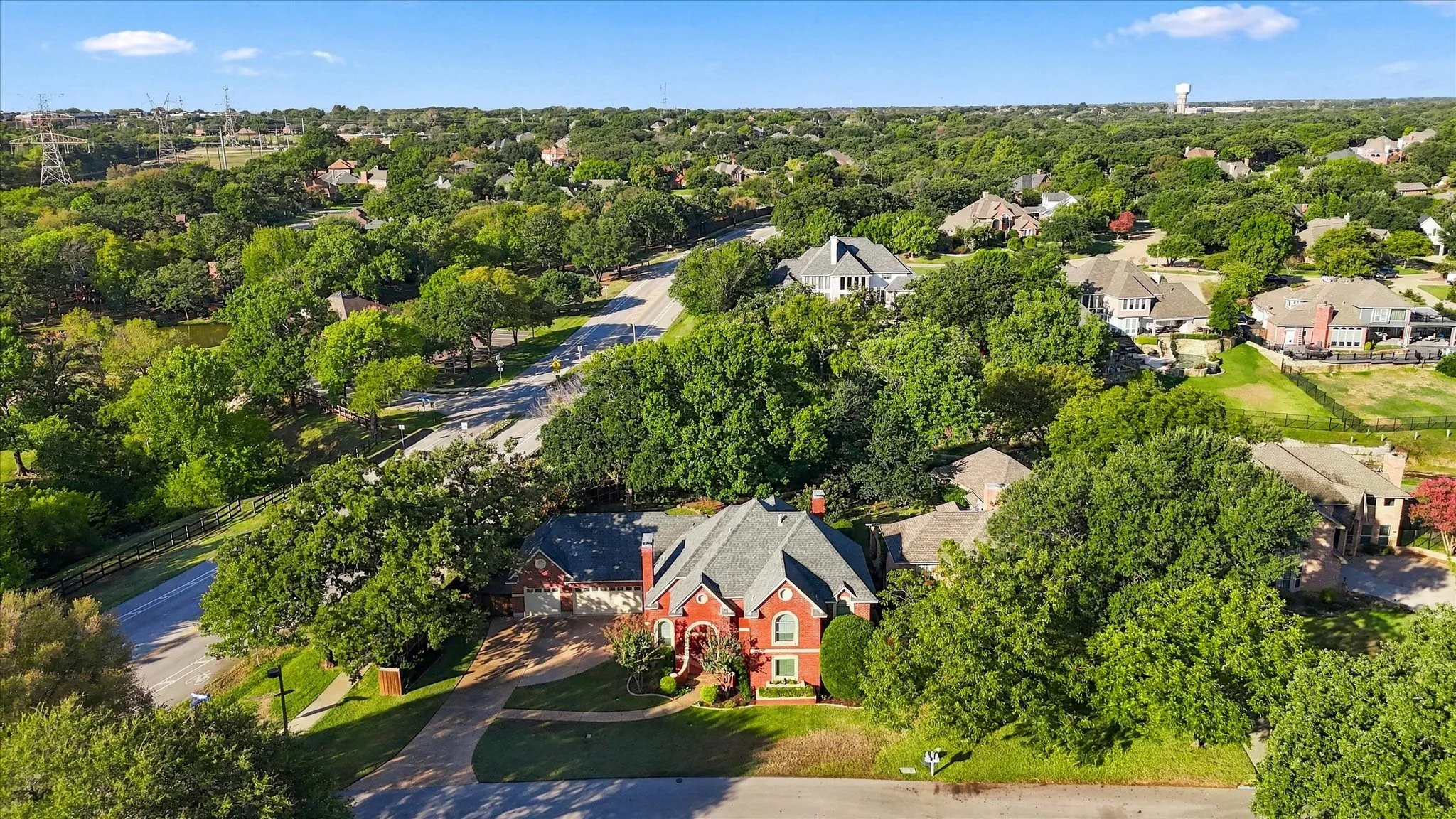 Single Family Residence For Sale in Denton County , 82 Remington Drive W, Highland Village, Texas 75077, 4 Bedroom, 4 Bathroom, 3 Garage spaces, 2,710 Sqft, built in 1986, mls#21390795, Real Estate Agent in Highland Village, Homes For Sale in Denton county, Homes For Sale in Highland Village, Realtor in Highland Village Texas, Real Estate Brokerage Independent Realty Texas, Luminita Cordes Realtor