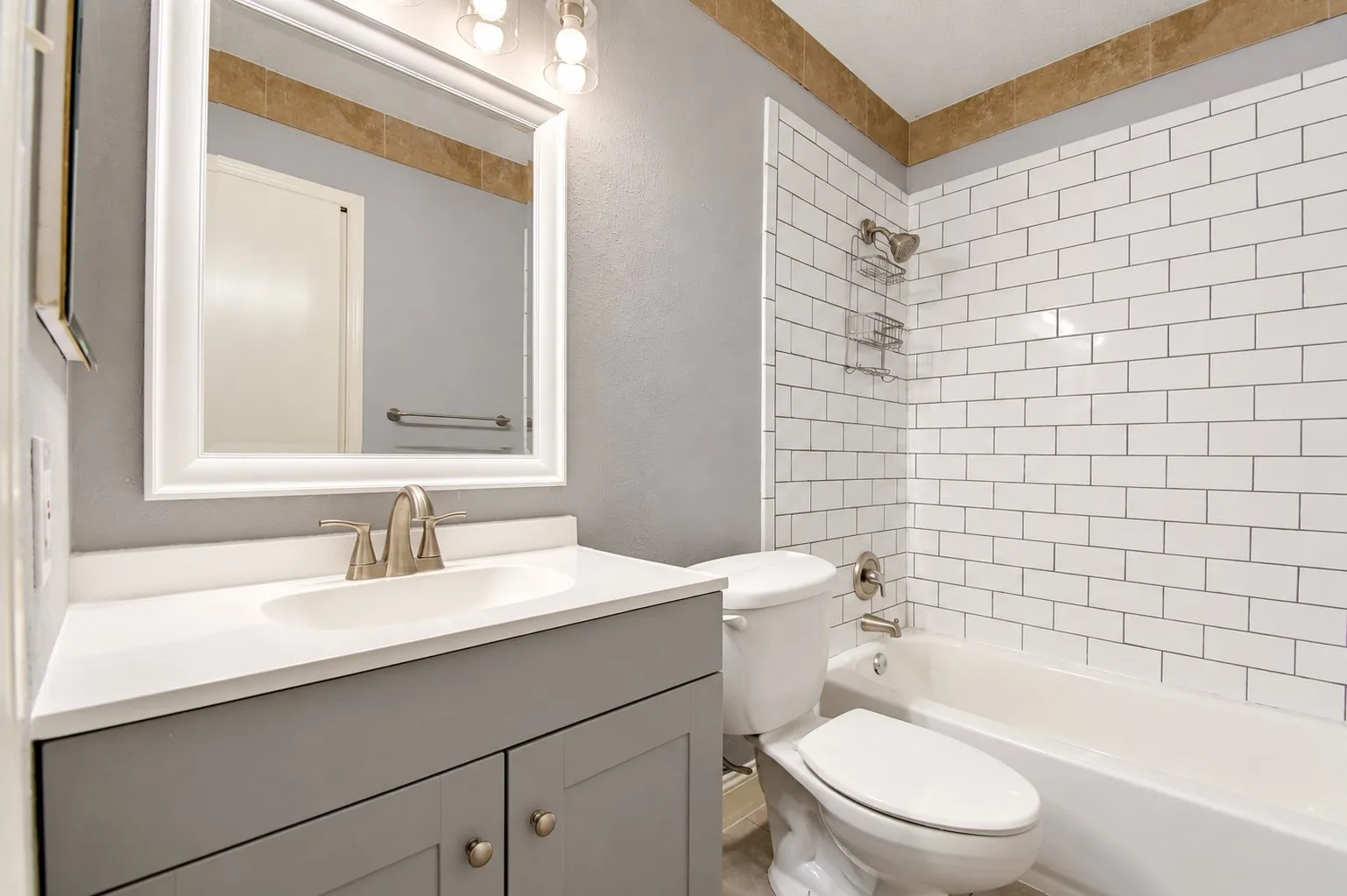 Single Family Residence For Sale in Dallas County , 1527 Hancock Drive, Mesquite, Texas 75149, 2 Bedroom, 3 Bathroom, 2 Garage spaces, 1,468 Sqft, built in 1984, mls#21403213, Real Estate Agent in Mesquite, Homes For Sale in Dallas county, Homes For Sale in Mesquite, Realtor in Mesquite Texas, Real Estate Brokerage Independent Realty Texas, Luminita Cordes Realtor