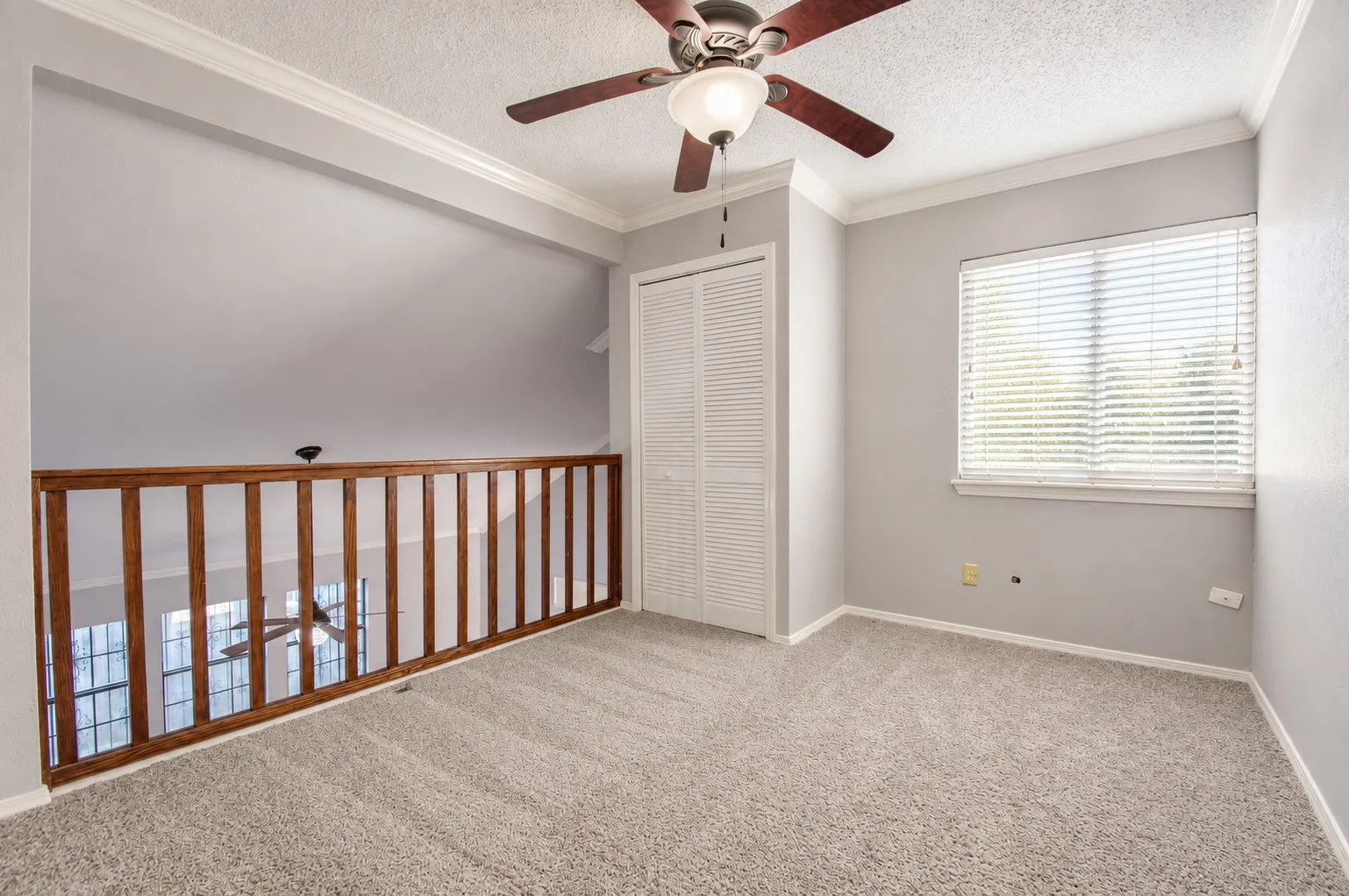 Single Family Residence For Sale in Dallas County , 1527 Hancock Drive, Mesquite, Texas 75149, 2 Bedroom, 3 Bathroom, 2 Garage spaces, 1,468 Sqft, built in 1984, mls#21403213, Real Estate Agent in Mesquite, Homes For Sale in Dallas county, Homes For Sale in Mesquite, Realtor in Mesquite Texas, Real Estate Brokerage Independent Realty Texas, Luminita Cordes Realtor