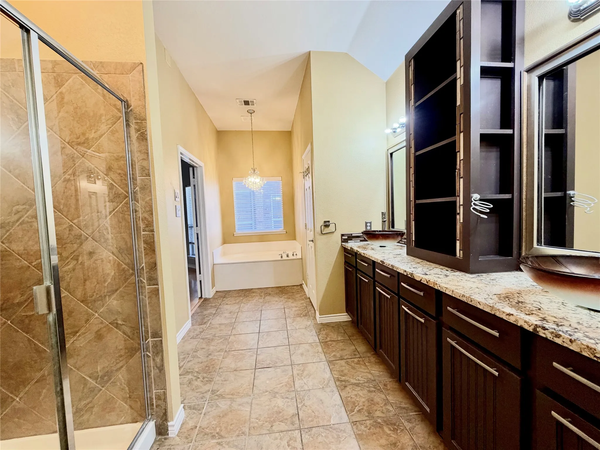 Single Family Residence For Rent in Collin County , 9269 Penton Place, Frisco, Texas 75035, 3 Bedroom, 2 Bathroom, 2 Garage spaces, 1,785 Sqft, built in 2005, mls#21407217, Real Estate Agent in Frisco, Homes For Rent in Collin county, Homes For Rent in Frisco, Realtor in Frisco Texas, Real Estate Brokerage Independent Realty Texas, Luminita Cordes Realtor
