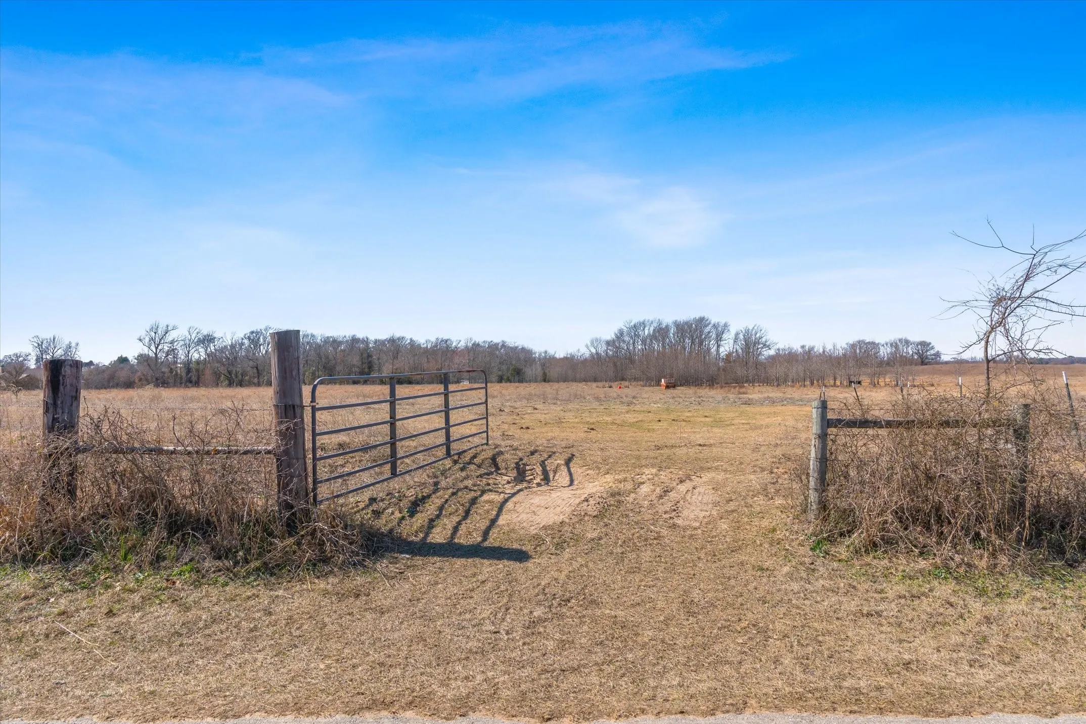 Unimproved Land For Sale in Van Zandt County , TBD VZ County Road 2317, Canton, Texas 75103, 0, 0, Garage spaces, 0 Sqft, built in 0, mls#21407274, Real Estate Agent in Canton, Homes For Sale in Van Zandt county, Homes For Sale in Canton, Realtor in Canton Texas, Real Estate Brokerage Independent Realty Texas, Luminita Cordes Realtor