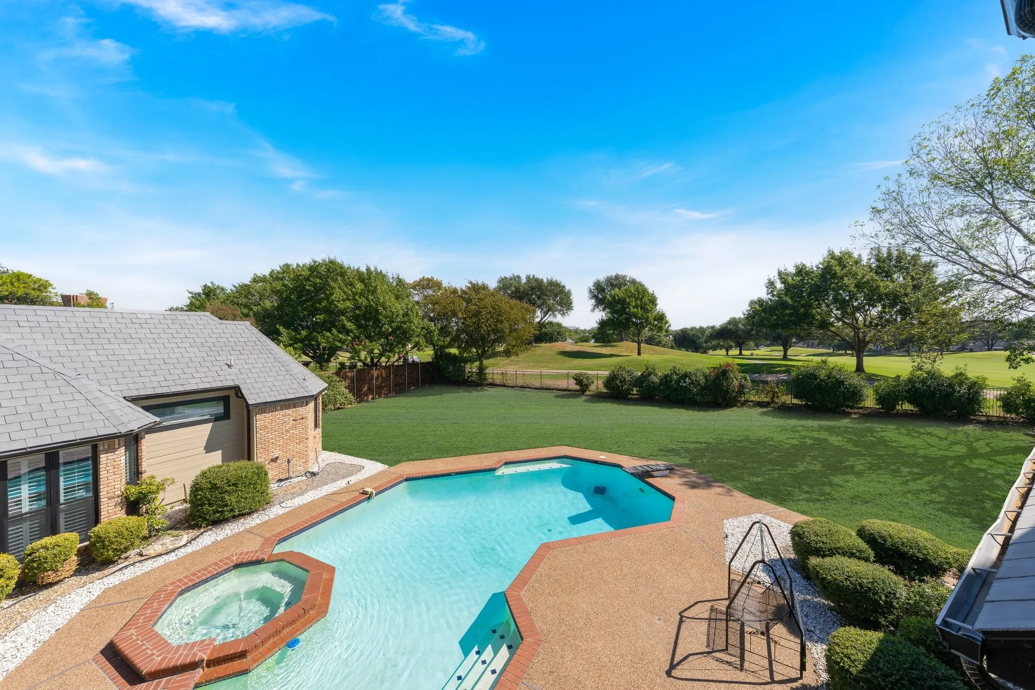 Single Family Residence For Sale in Denton County , 6633 Muirfield Circle, Plano, Texas 75093, 5 Bedroom, 5 Bathroom, 3 Garage spaces, 5,214 Sqft, built in 1989, mls#21407090, Real Estate Agent in Plano, Homes For Sale in Denton county, Homes For Sale in Plano, Realtor in Plano Texas, Real Estate Brokerage Independent Realty Texas, Luminita Cordes Realtor