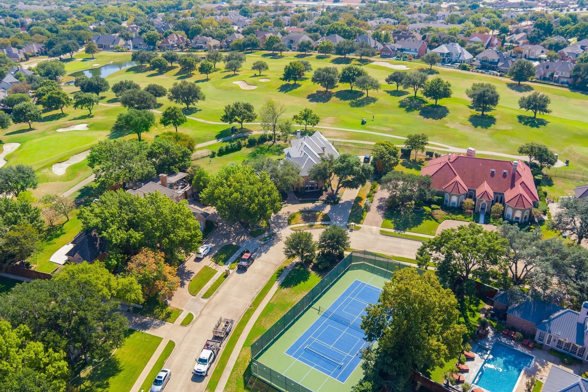 Single Family Residence For Sale in Denton County , 6633 Muirfield Circle, Plano, Texas 75093, 5 Bedroom, 5 Bathroom, 3 Garage spaces, 5,214 Sqft, built in 1989, mls#21407090, Real Estate Agent in Plano, Homes For Sale in Denton county, Homes For Sale in Plano, Realtor in Plano Texas, Real Estate Brokerage Independent Realty Texas, Luminita Cordes Realtor