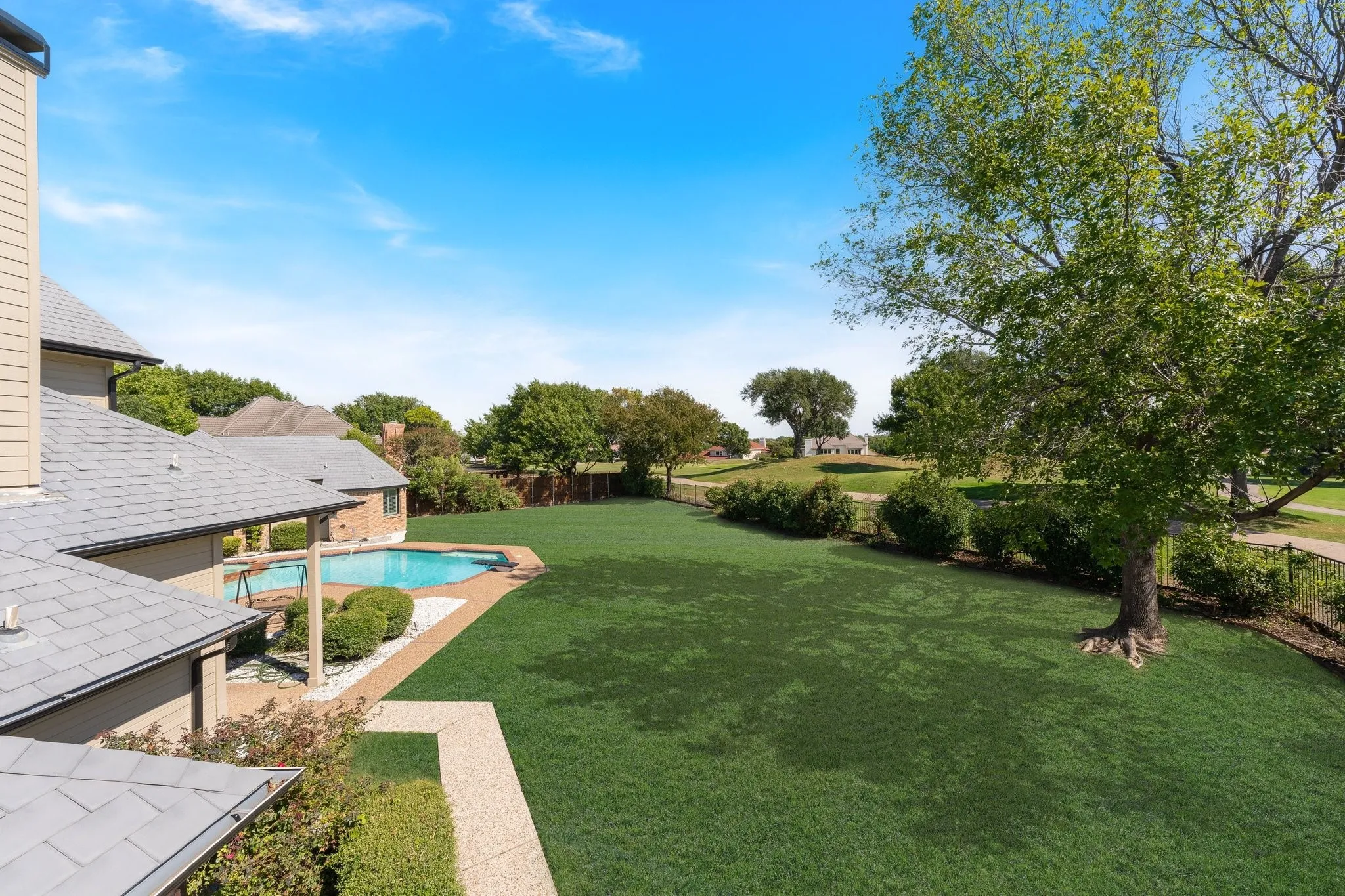 Single Family Residence For Sale in Denton County , 6633 Muirfield Circle, Plano, Texas 75093, 5 Bedroom, 5 Bathroom, 3 Garage spaces, 5,214 Sqft, built in 1989, mls#21407090, Real Estate Agent in Plano, Homes For Sale in Denton county, Homes For Sale in Plano, Realtor in Plano Texas, Real Estate Brokerage Independent Realty Texas, Luminita Cordes Realtor
