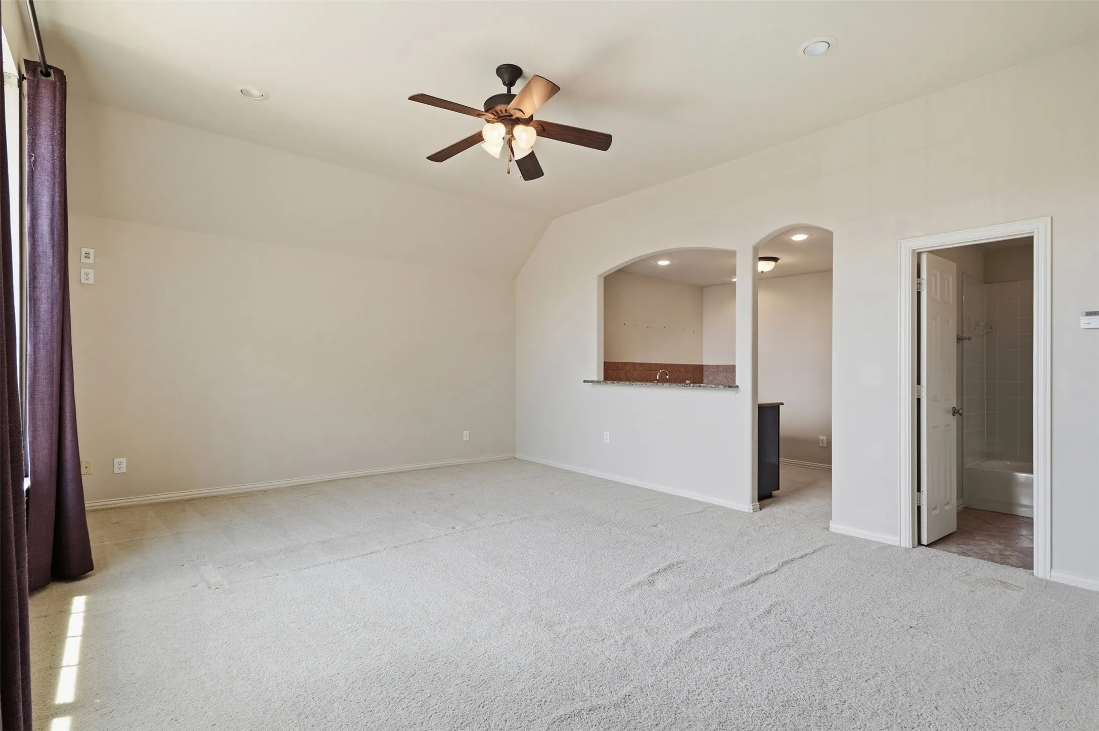 Single Family Residence For Rent in Denton County , 2310 Queen Morgan Lane, Lewisville, Texas 75056, 3 Bedroom, 3 Bathroom, 2 Garage spaces, 2,999 Sqft, built in 2004, mls#21407286, Real Estate Agent in Lewisville, Homes For Rent in Denton county, Homes For Rent in Lewisville, Realtor in Lewisville Texas, Real Estate Brokerage Independent Realty Texas, Luminita Cordes Realtor