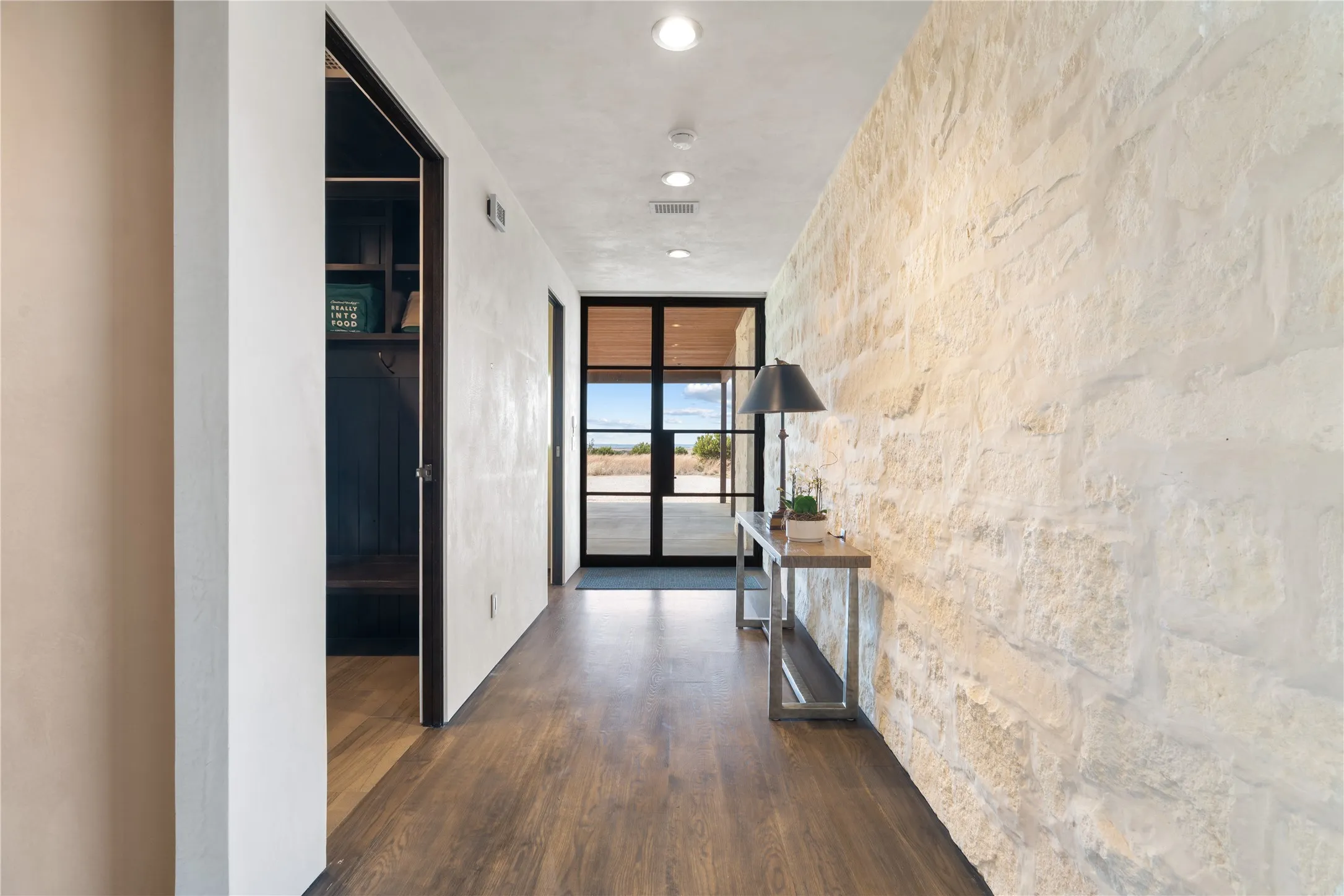 Single Family Residence For Sale in Somervell County , 1231A PR 21, Glen Rose, Texas 76690, 2 Bedroom, 3 Bathroom, 2 Garage spaces, 2,427 Sqft, built in 2021, mls#21405622, Real Estate Agent in Glen Rose, Homes For Sale in Somervell county, Homes For Sale in Glen Rose, Realtor in Glen Rose Texas, Real Estate Brokerage Independent Realty Texas, Luminita Cordes Realtor