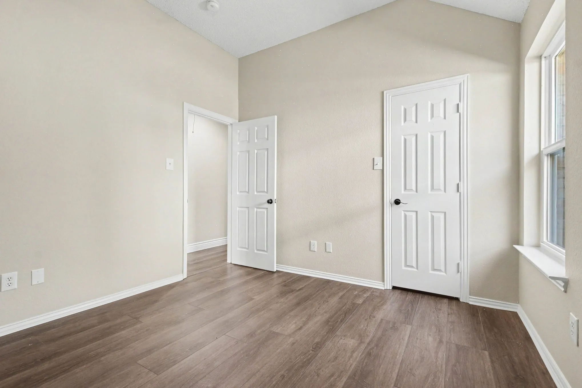 Single Family Residence For Rent in Collin County , 607 Grimsworth Court, Allen, Texas 75002, 4 Bedroom, 2 Bathroom, 2 Garage spaces, 2,070 Sqft, built in 1994, mls#21407298, Real Estate Agent in Allen, Homes For Rent in Collin county, Homes For Rent in Allen, Realtor in Allen Texas, Real Estate Brokerage Independent Realty Texas, Luminita Cordes Realtor