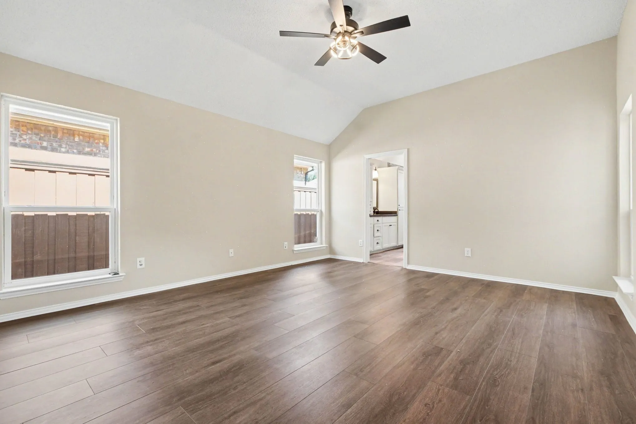 Single Family Residence For Rent in Collin County , 607 Grimsworth Court, Allen, Texas 75002, 4 Bedroom, 2 Bathroom, 2 Garage spaces, 2,070 Sqft, built in 1994, mls#21407298, Real Estate Agent in Allen, Homes For Rent in Collin county, Homes For Rent in Allen, Realtor in Allen Texas, Real Estate Brokerage Independent Realty Texas, Luminita Cordes Realtor
