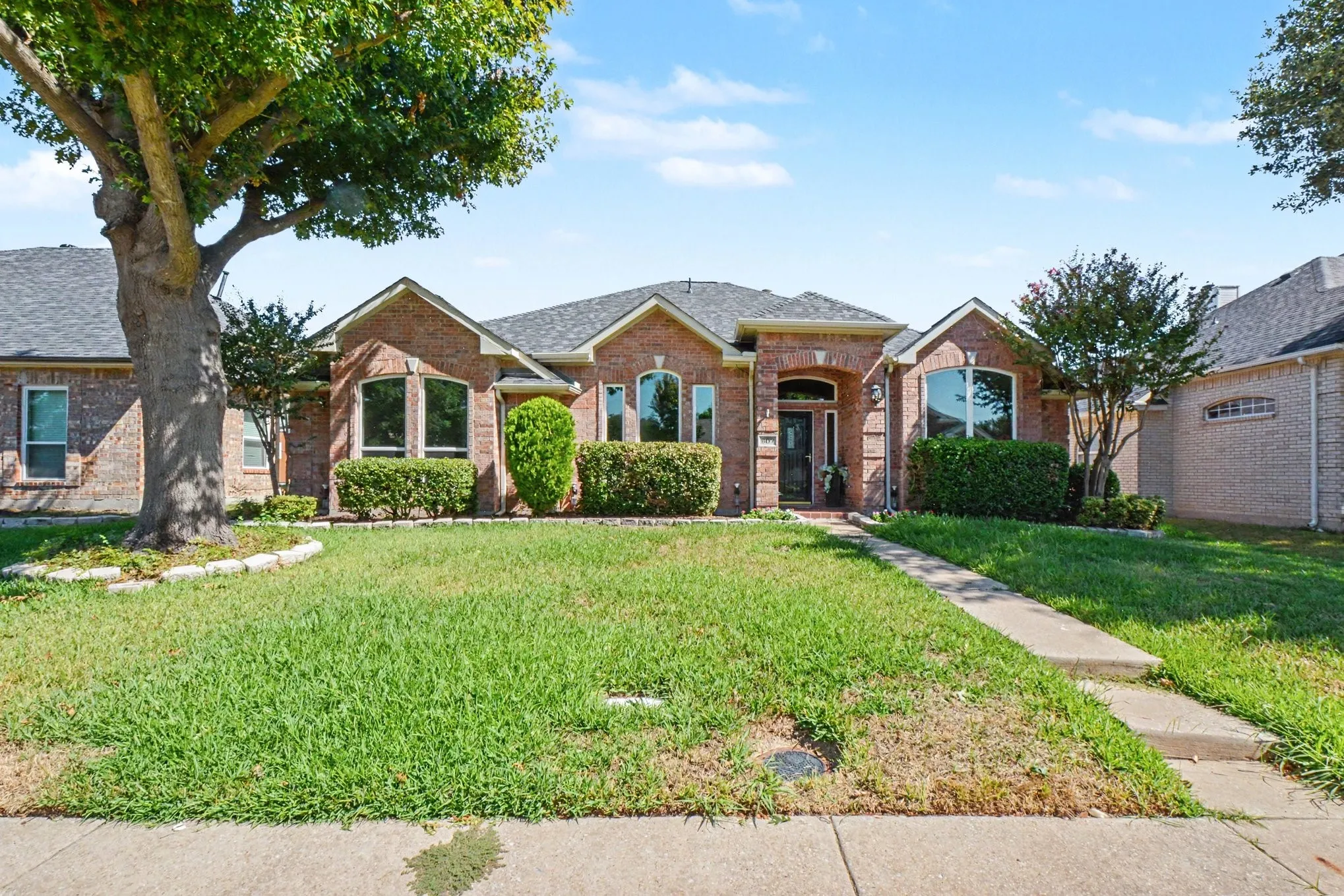 Single Family Residence For Rent