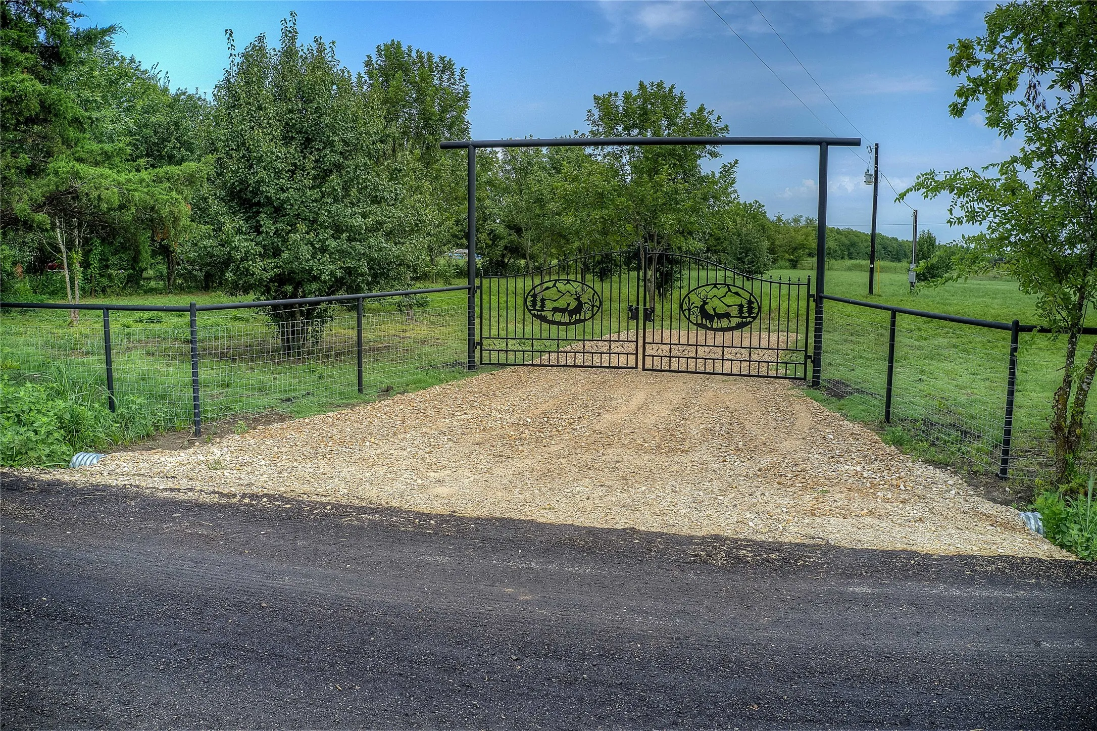 Improved Land For Sale in Lamar County , 868 County Road 23940, Brookston, Texas 75421, 0, 0, Garage spaces, 0 Sqft, built in 0, mls#21407289, Real Estate Agent in Brookston, Homes For Sale in Lamar county, Homes For Sale in Brookston, Realtor in Brookston Texas, Real Estate Brokerage Independent Realty Texas, Luminita Cordes Realtor