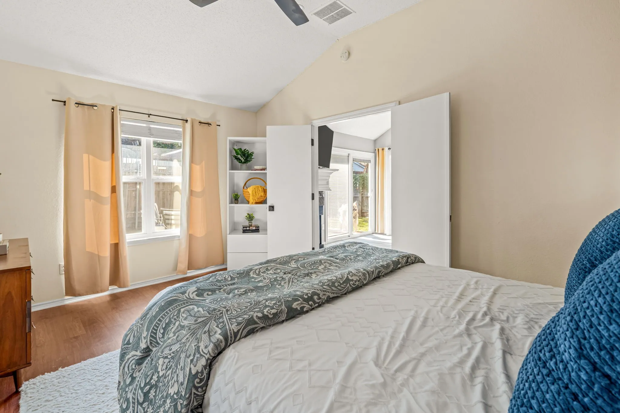 primary bedroom