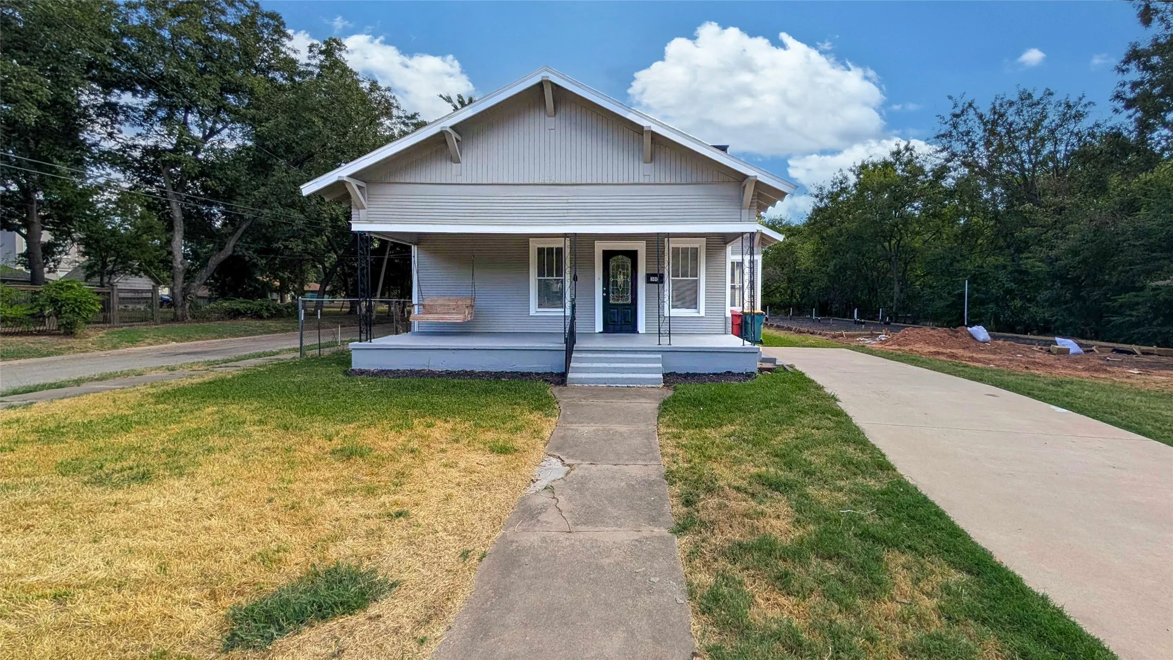 Single Family Residence For Sale
