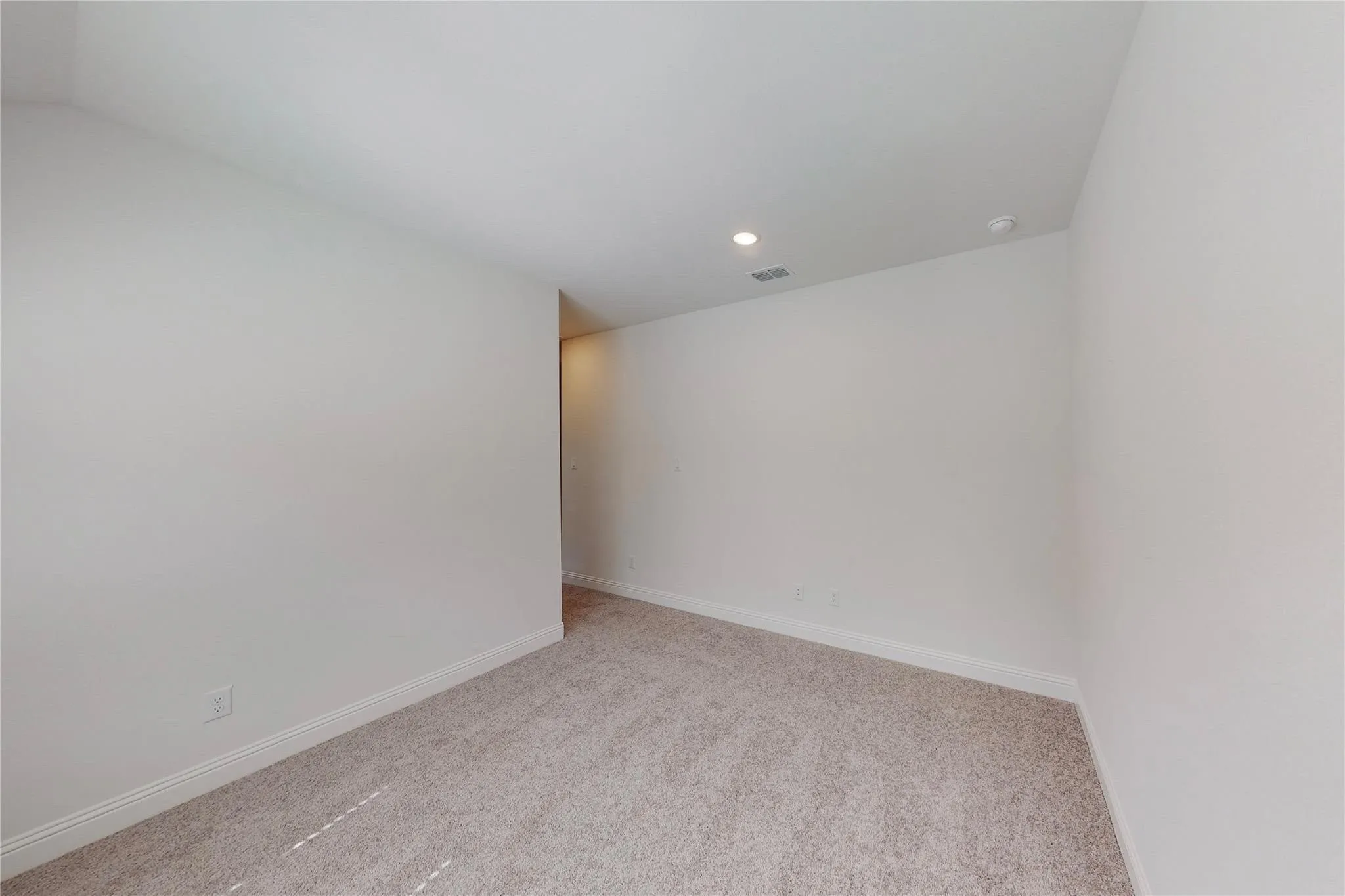 Single Family Residence For Sale in Collin County , 272 Tallgrass Drive, Lavon, Texas 75166, 5 Bedroom, 3 Bathroom, 2 Garage spaces, 2,353 Sqft, built in 2022, mls#21395561, Real Estate Agent in Lavon, Homes For Sale in Collin county, Homes For Sale in Lavon, Realtor in Lavon Texas, Real Estate Brokerage Independent Realty Texas, Luminita Cordes Realtor