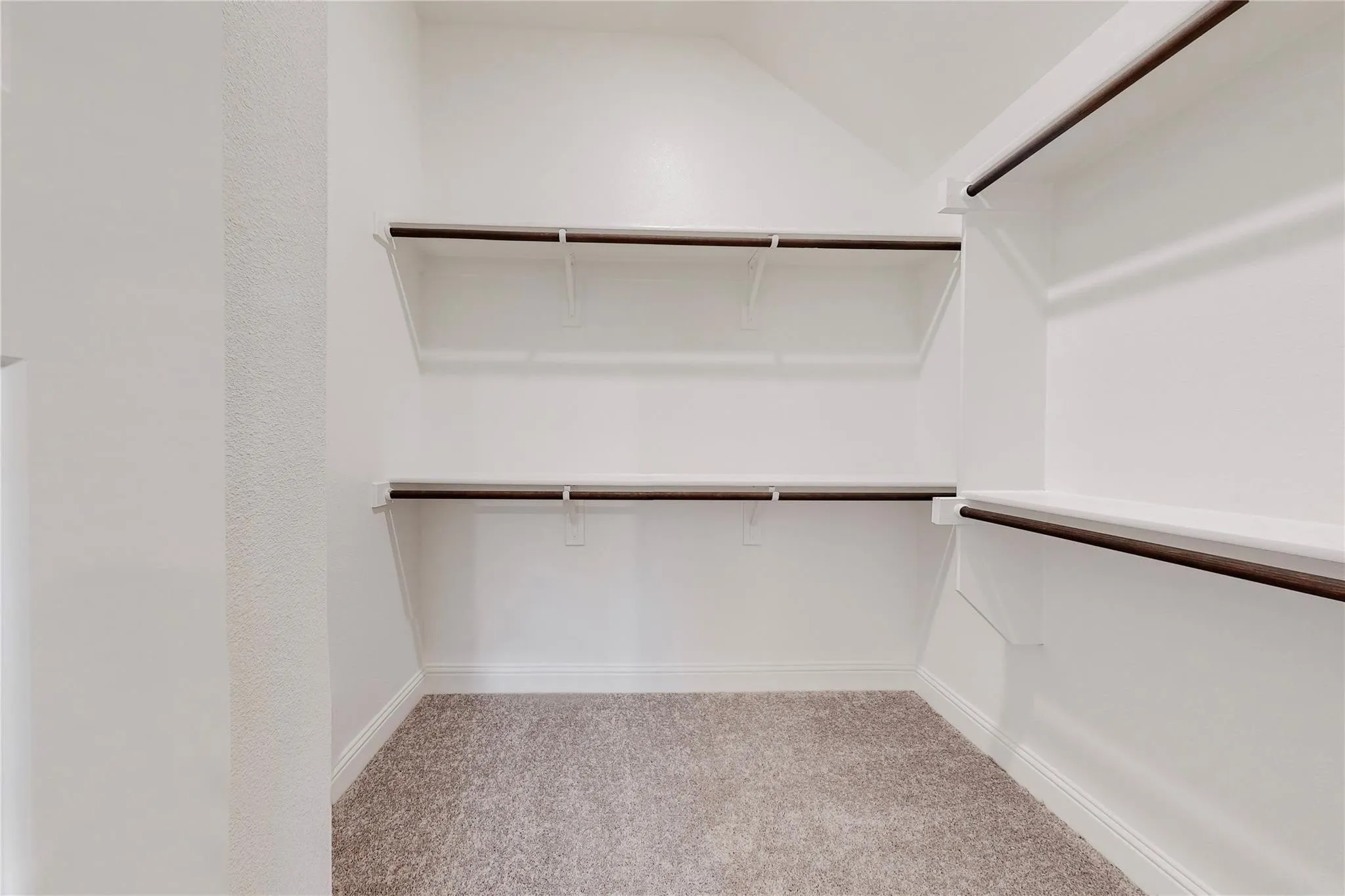 Single Family Residence For Sale in Collin County , 272 Tallgrass Drive, Lavon, Texas 75166, 5 Bedroom, 3 Bathroom, 2 Garage spaces, 2,353 Sqft, built in 2022, mls#21395561, Real Estate Agent in Lavon, Homes For Sale in Collin county, Homes For Sale in Lavon, Realtor in Lavon Texas, Real Estate Brokerage Independent Realty Texas, Luminita Cordes Realtor