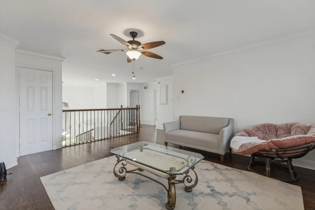 Single Family Residence For Sale in Dallas County , 702 Garnet Drive, Mesquite, Texas 75149, 5 Bedroom, 3 Bathroom, 2 Garage spaces, 2,990 Sqft, built in 2000, mls#21398251, Real Estate Agent in Mesquite, Homes For Sale in Dallas county, Homes For Sale in Mesquite, Realtor in Mesquite Texas, Real Estate Brokerage Independent Realty Texas, Luminita Cordes Realtor