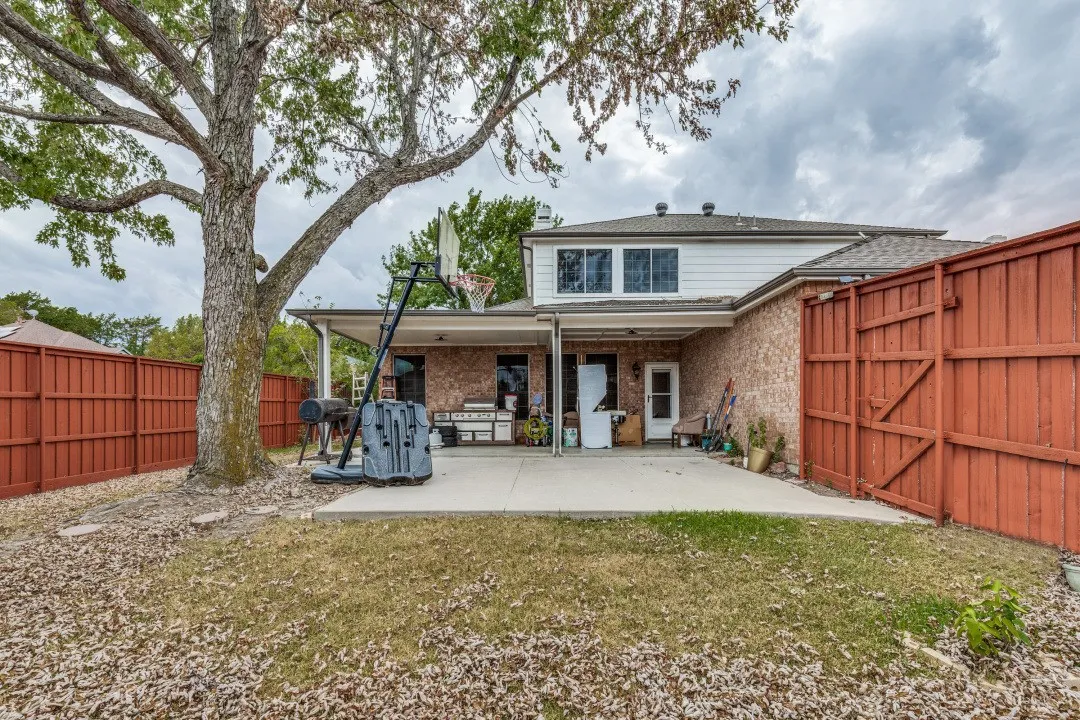 Single Family Residence For Sale in Dallas County , 702 Garnet Drive, Mesquite, Texas 75149, 5 Bedroom, 3 Bathroom, 2 Garage spaces, 2,990 Sqft, built in 2000, mls#21398251, Real Estate Agent in Mesquite, Homes For Sale in Dallas county, Homes For Sale in Mesquite, Realtor in Mesquite Texas, Real Estate Brokerage Independent Realty Texas, Luminita Cordes Realtor