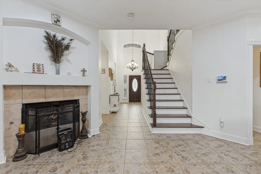 Single Family Residence For Sale in Dallas County , 702 Garnet Drive, Mesquite, Texas 75149, 5 Bedroom, 3 Bathroom, 2 Garage spaces, 2,990 Sqft, built in 2000, mls#21398251, Real Estate Agent in Mesquite, Homes For Sale in Dallas county, Homes For Sale in Mesquite, Realtor in Mesquite Texas, Real Estate Brokerage Independent Realty Texas, Luminita Cordes Realtor