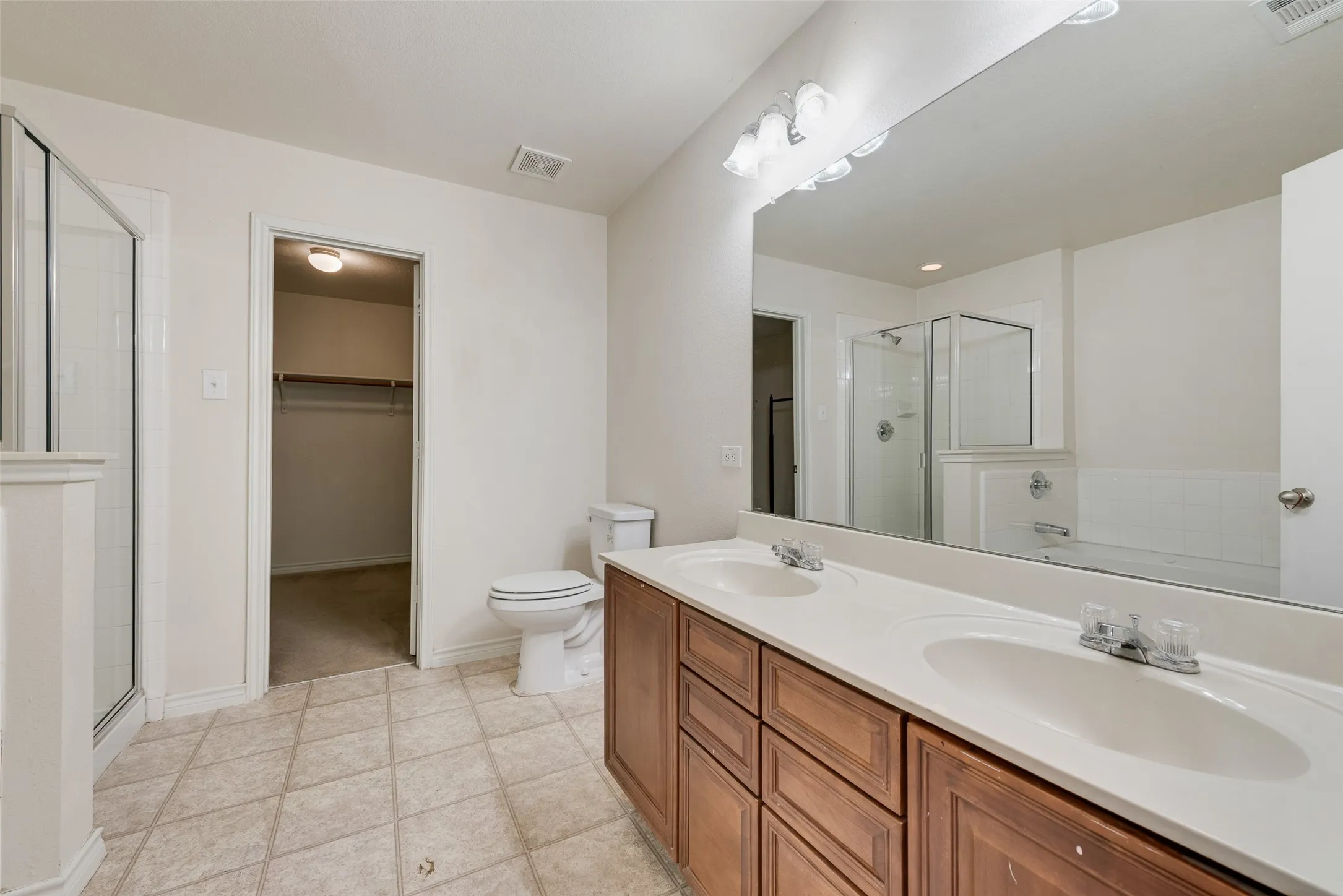 Master Bath on 2nd Floor