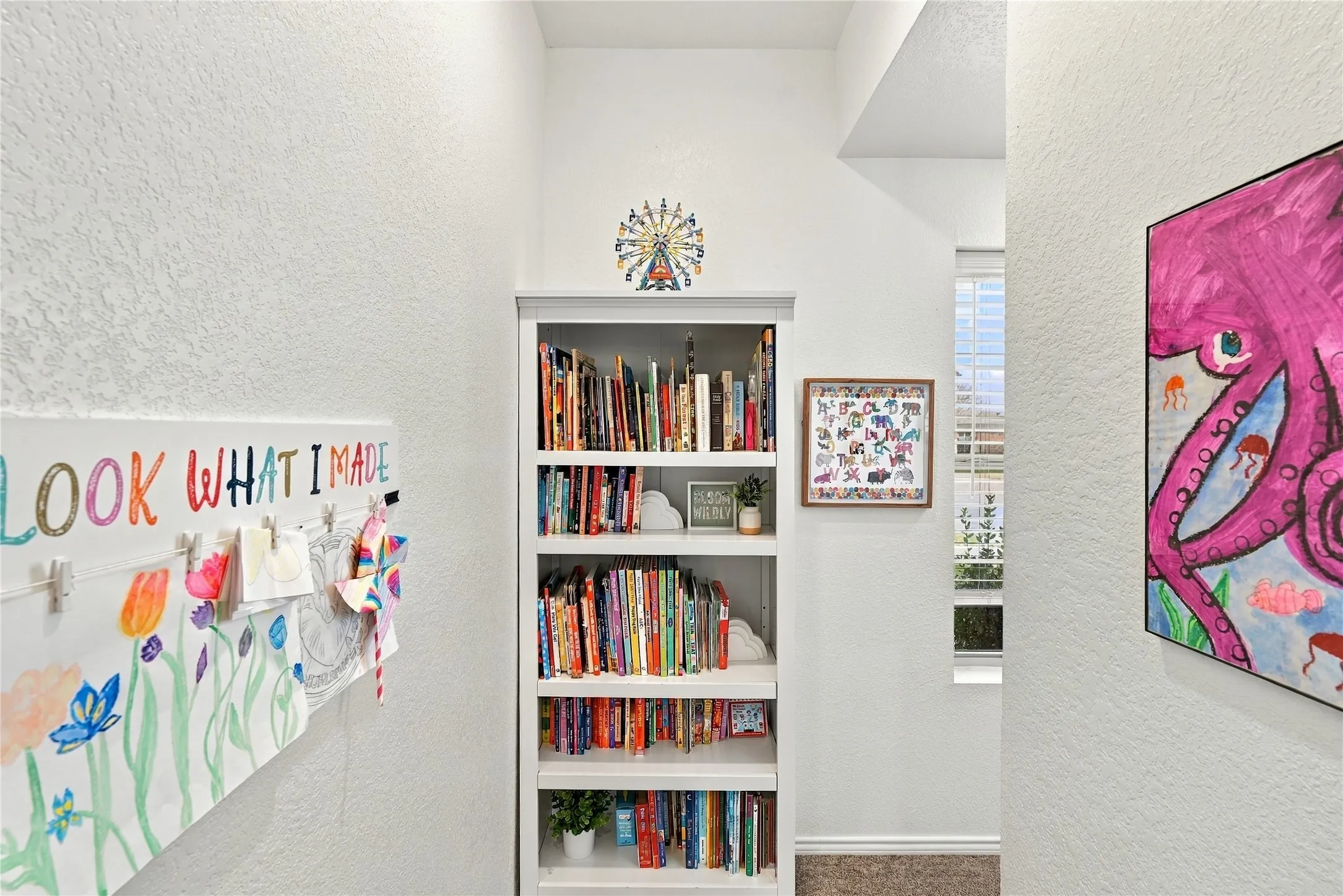 Single Family Residence For Sale in Tarrant County , 7700 Gangway Drive, Fort Worth, Texas 76179, 3 Bedroom, 3 Bathroom, 2 Garage spaces, 2,397 Sqft, built in 2021, mls#21407311, Real Estate Agent in Fort Worth, Homes For Sale in Tarrant county, Homes For Sale in Fort Worth, Realtor in Fort Worth Texas, Real Estate Brokerage Independent Realty Texas, Luminita Cordes Realtor