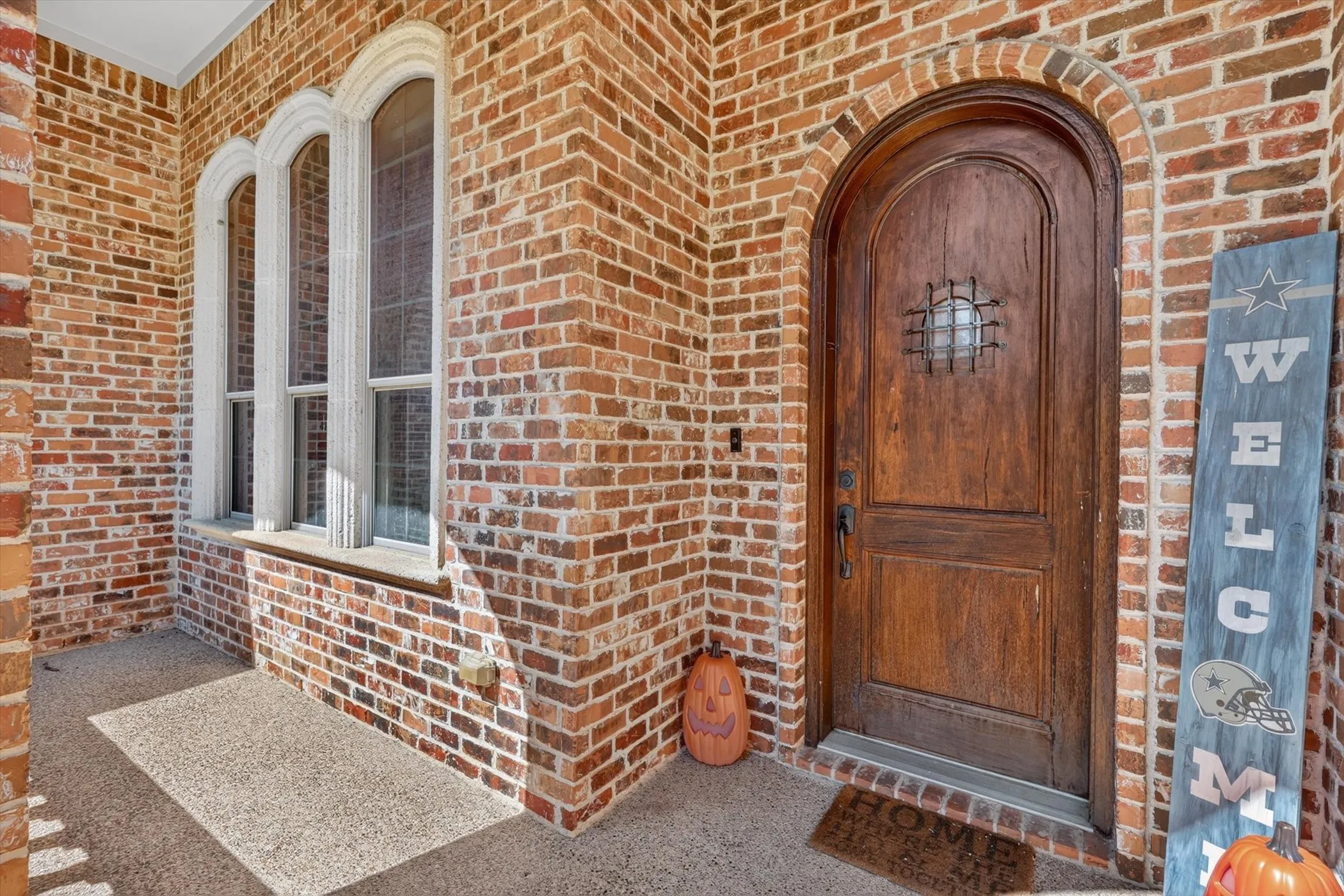 Single Family Residence For Sale in Tarrant County , 324 Arbor Lane, Haslet, Texas 76052, 4 Bedroom, 3 Bathroom, 3 Garage spaces, 3,334 Sqft, built in 2004, mls#21407242, Real Estate Agent in Haslet, Homes For Sale in Tarrant county, Homes For Sale in Haslet, Realtor in Haslet Texas, Real Estate Brokerage Independent Realty Texas, Luminita Cordes Realtor