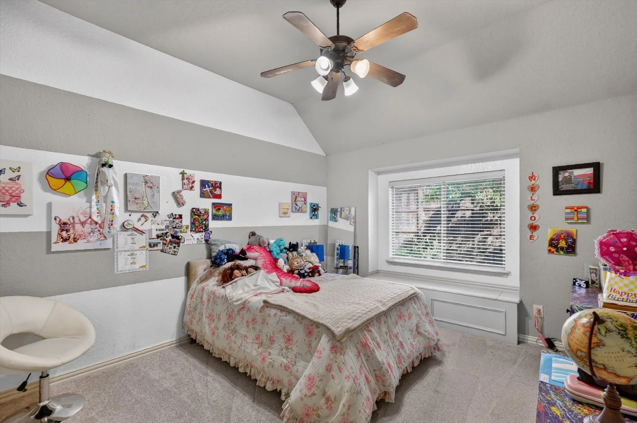 Single Family Residence For Sale in Tarrant County , 324 Arbor Lane, Haslet, Texas 76052, 4 Bedroom, 3 Bathroom, 3 Garage spaces, 3,334 Sqft, built in 2004, mls#21407242, Real Estate Agent in Haslet, Homes For Sale in Tarrant county, Homes For Sale in Haslet, Realtor in Haslet Texas, Real Estate Brokerage Independent Realty Texas, Luminita Cordes Realtor