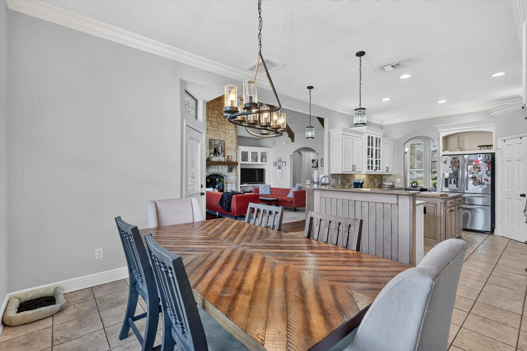 Single Family Residence For Sale in Tarrant County , 324 Arbor Lane, Haslet, Texas 76052, 4 Bedroom, 3 Bathroom, 3 Garage spaces, 3,334 Sqft, built in 2004, mls#21407242, Real Estate Agent in Haslet, Homes For Sale in Tarrant county, Homes For Sale in Haslet, Realtor in Haslet Texas, Real Estate Brokerage Independent Realty Texas, Luminita Cordes Realtor