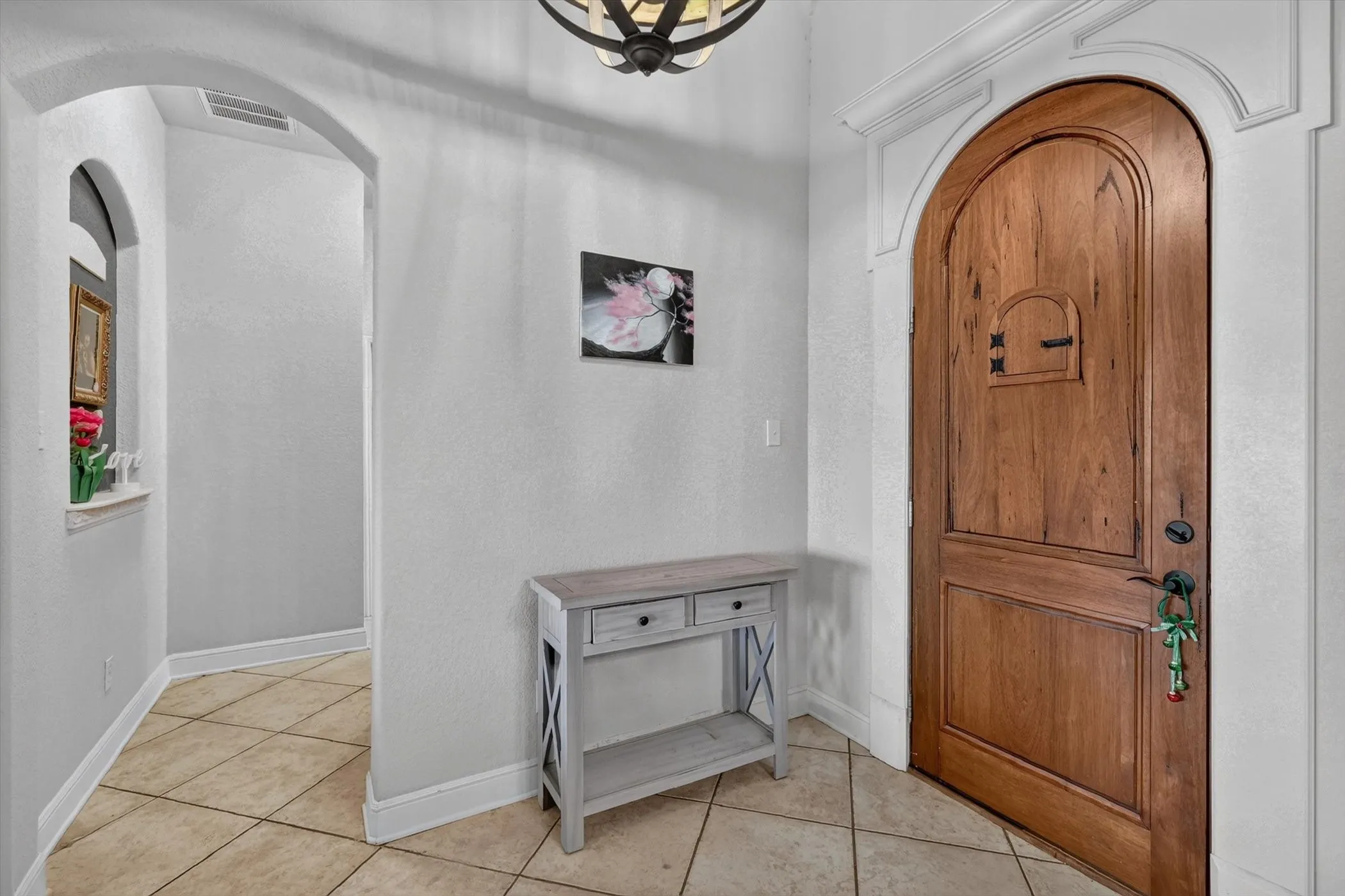 Single Family Residence For Sale in Tarrant County , 324 Arbor Lane, Haslet, Texas 76052, 4 Bedroom, 3 Bathroom, 3 Garage spaces, 3,334 Sqft, built in 2004, mls#21407242, Real Estate Agent in Haslet, Homes For Sale in Tarrant county, Homes For Sale in Haslet, Realtor in Haslet Texas, Real Estate Brokerage Independent Realty Texas, Luminita Cordes Realtor