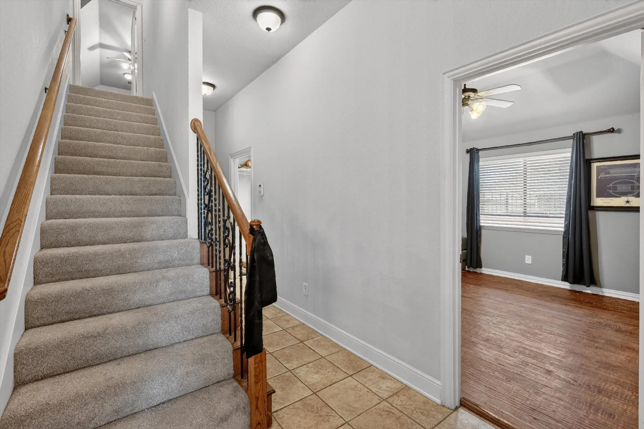 Single Family Residence For Sale in Tarrant County , 324 Arbor Lane, Haslet, Texas 76052, 4 Bedroom, 3 Bathroom, 3 Garage spaces, 3,334 Sqft, built in 2004, mls#21407242, Real Estate Agent in Haslet, Homes For Sale in Tarrant county, Homes For Sale in Haslet, Realtor in Haslet Texas, Real Estate Brokerage Independent Realty Texas, Luminita Cordes Realtor