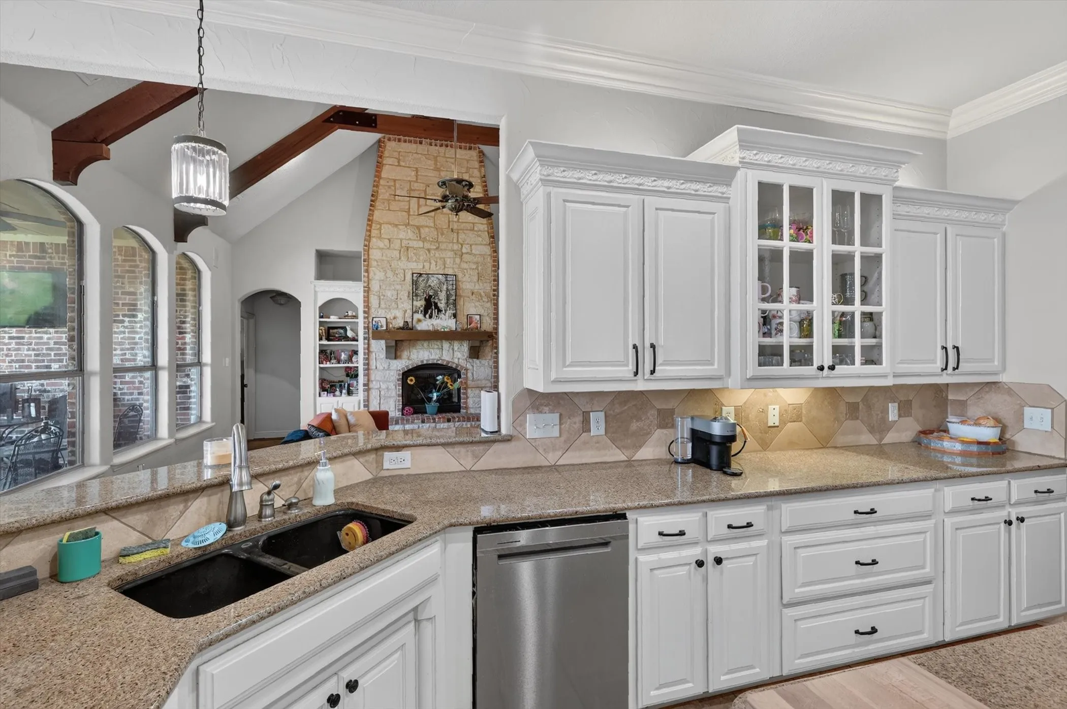 Single Family Residence For Sale in Tarrant County , 324 Arbor Lane, Haslet, Texas 76052, 4 Bedroom, 3 Bathroom, 3 Garage spaces, 3,334 Sqft, built in 2004, mls#21407242, Real Estate Agent in Haslet, Homes For Sale in Tarrant county, Homes For Sale in Haslet, Realtor in Haslet Texas, Real Estate Brokerage Independent Realty Texas, Luminita Cordes Realtor