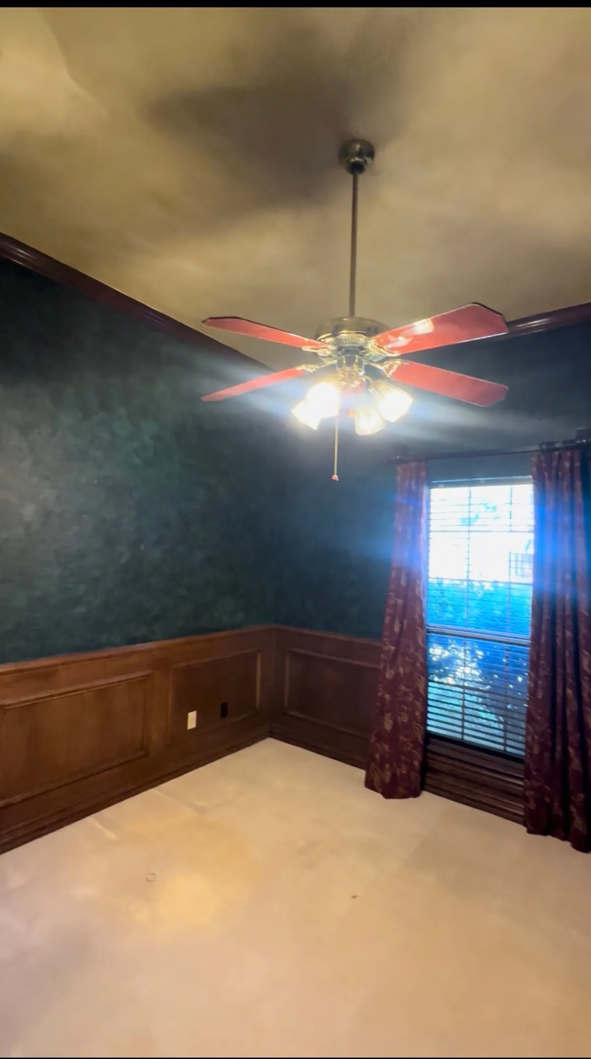 Single Family Residence For Sale in Tarrant County , 6542 Potomac Parkway, Arlington, Texas 76017, 4 Bedroom, 4 Bathroom, 3 Garage spaces, 3,745 Sqft, built in 1989, mls#21407313, Real Estate Agent in Arlington, Homes For Sale in Tarrant county, Homes For Sale in Arlington, Realtor in Arlington Texas, Real Estate Brokerage Independent Realty Texas, Luminita Cordes Realtor