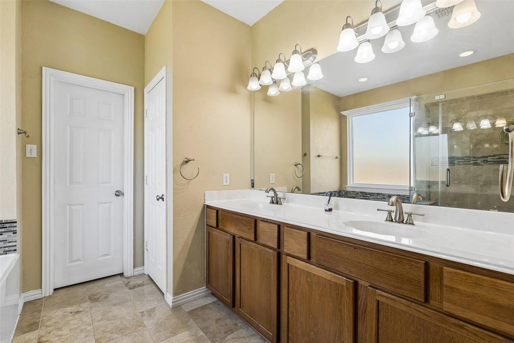 Primary Ensuite Bathroom