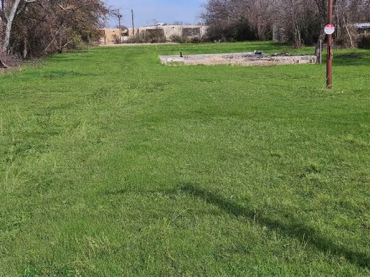 Unimproved Land For Sale in Tarrant County , 6017 Craig Street, Fort Worth, Texas 76112, 0, 0, Garage spaces, 0 Sqft, built in 0, mls#21407302, Real Estate Agent in Fort Worth, Homes For Sale in Tarrant county, Homes For Sale in Fort Worth, Realtor in Fort Worth Texas, Real Estate Brokerage Independent Realty Texas, Luminita Cordes Realtor