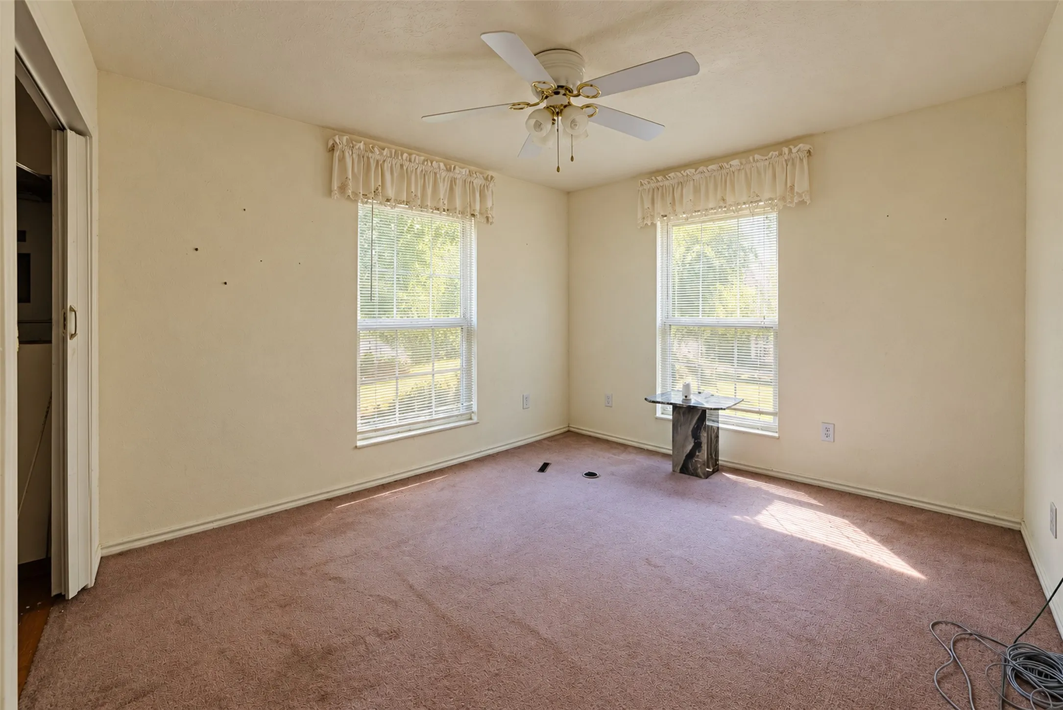 Farm For Sale in Anderson County , 20436 Fm 315, Palestine, Texas 75803, 3 Bedroom, 2 Bathroom, Garage spaces, 2,048 Sqft, built in 1999, mls#21407322, Real Estate Agent in Palestine, Homes For Sale in Anderson county, Homes For Sale in Palestine, Realtor in Palestine Texas, Real Estate Brokerage Independent Realty Texas, Luminita Cordes Realtor