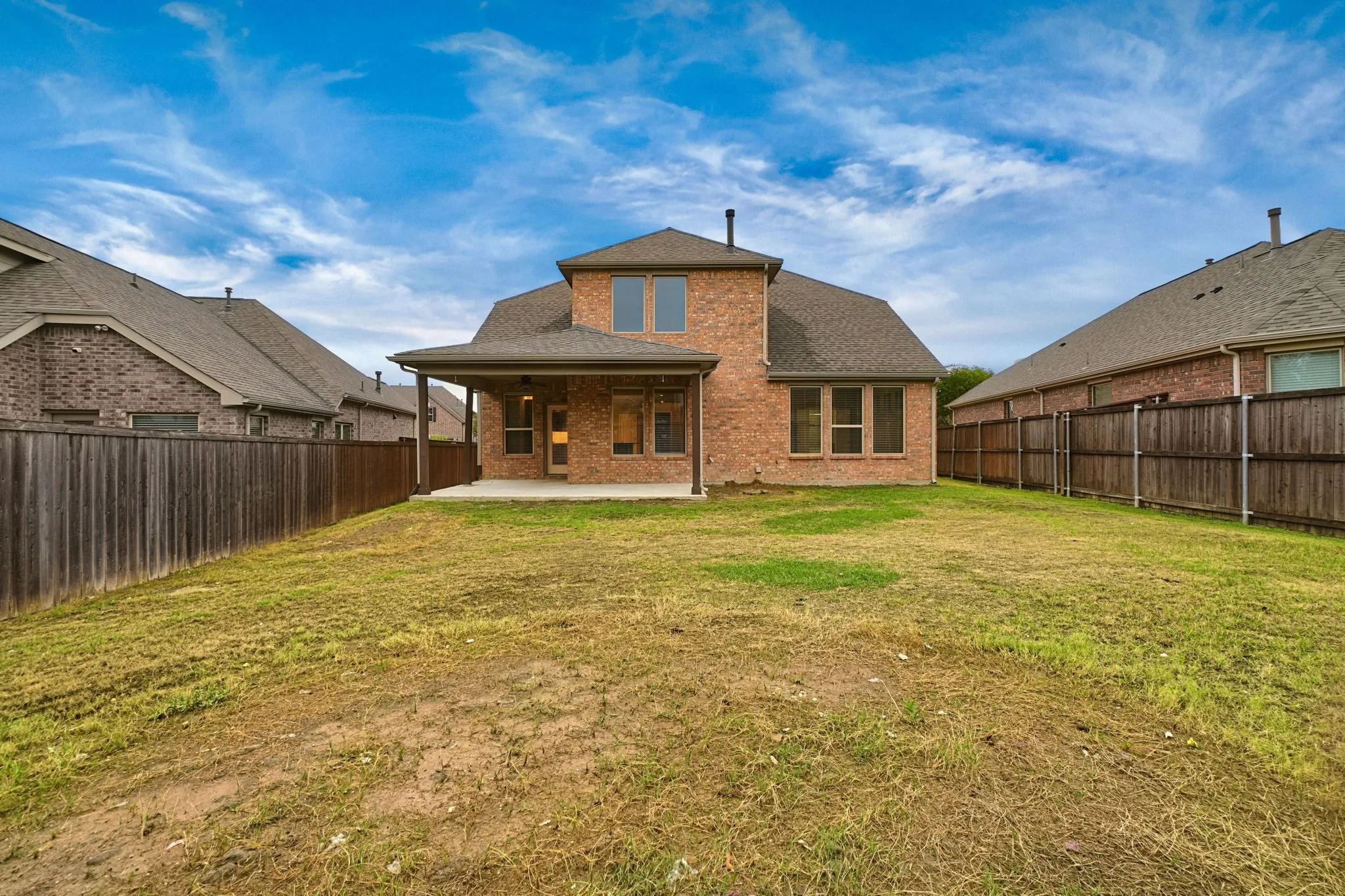 Single Family Residence For Sale in Collin County , 1208 Caney Creek Lane, Mc Kinney, Texas 75071, 3 Bedroom, 3 Bathroom, 2 Garage spaces, 2,638 Sqft, built in 2016, mls#21406609, Real Estate Agent in Mc Kinney, Homes For Sale in Collin county, Homes For Sale in Mc Kinney, Realtor in Mc Kinney Texas, Real Estate Brokerage Independent Realty Texas, Luminita Cordes Realtor