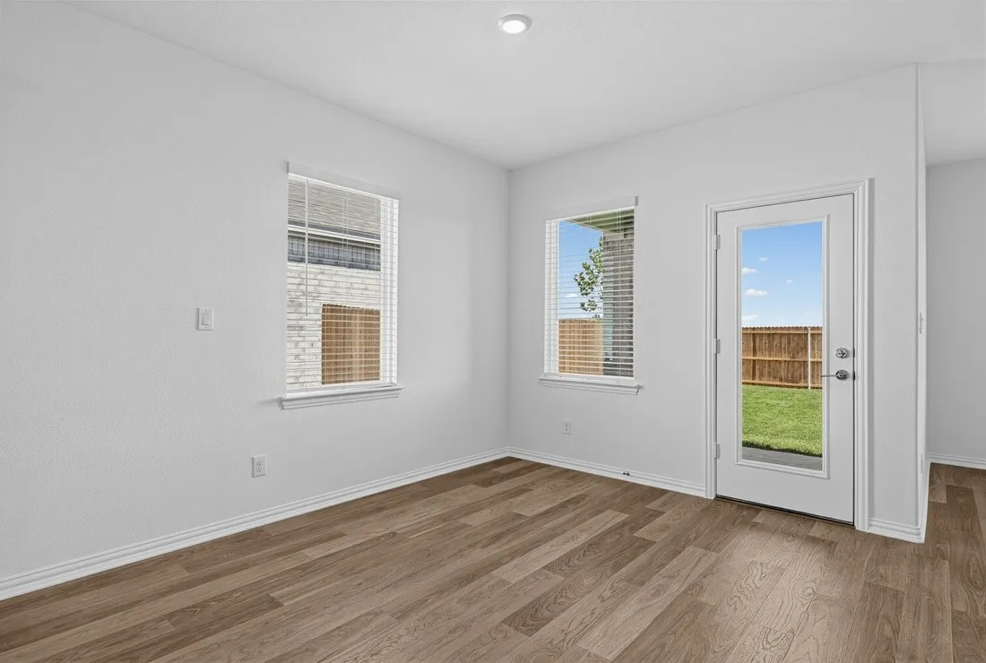 2641 Glacier Road ~ Ready Now