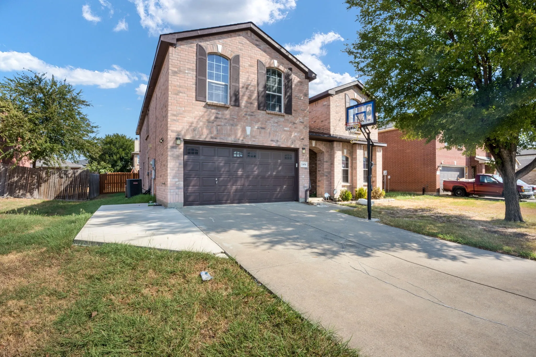 Single Family Residence For Sale in Tarrant County , 2456 Arroyo Springs Drive, Grand Prairie, Texas 75052, 5 Bedroom, 3 Bathroom, 2 Garage spaces, 3,900 Sqft, built in 2004, mls#21396081, Real Estate Agent in Grand Prairie, Homes For Sale in Tarrant county, Homes For Sale in Grand Prairie, Realtor in Grand Prairie Texas, Real Estate Brokerage Independent Realty Texas, Luminita Cordes Realtor