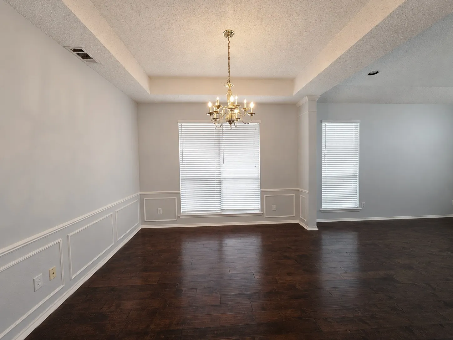 Single Family Residence For Rent in Collin County , 10512 Napa Valley Drive, Frisco, Texas 75035, 3 Bedroom, 2 Bathroom, 2 Garage spaces, 2,222 Sqft, built in 1991, mls#21407342, Real Estate Agent in Frisco, Homes For Rent in Collin county, Homes For Rent in Frisco, Realtor in Frisco Texas, Real Estate Brokerage Independent Realty Texas, Luminita Cordes Realtor
