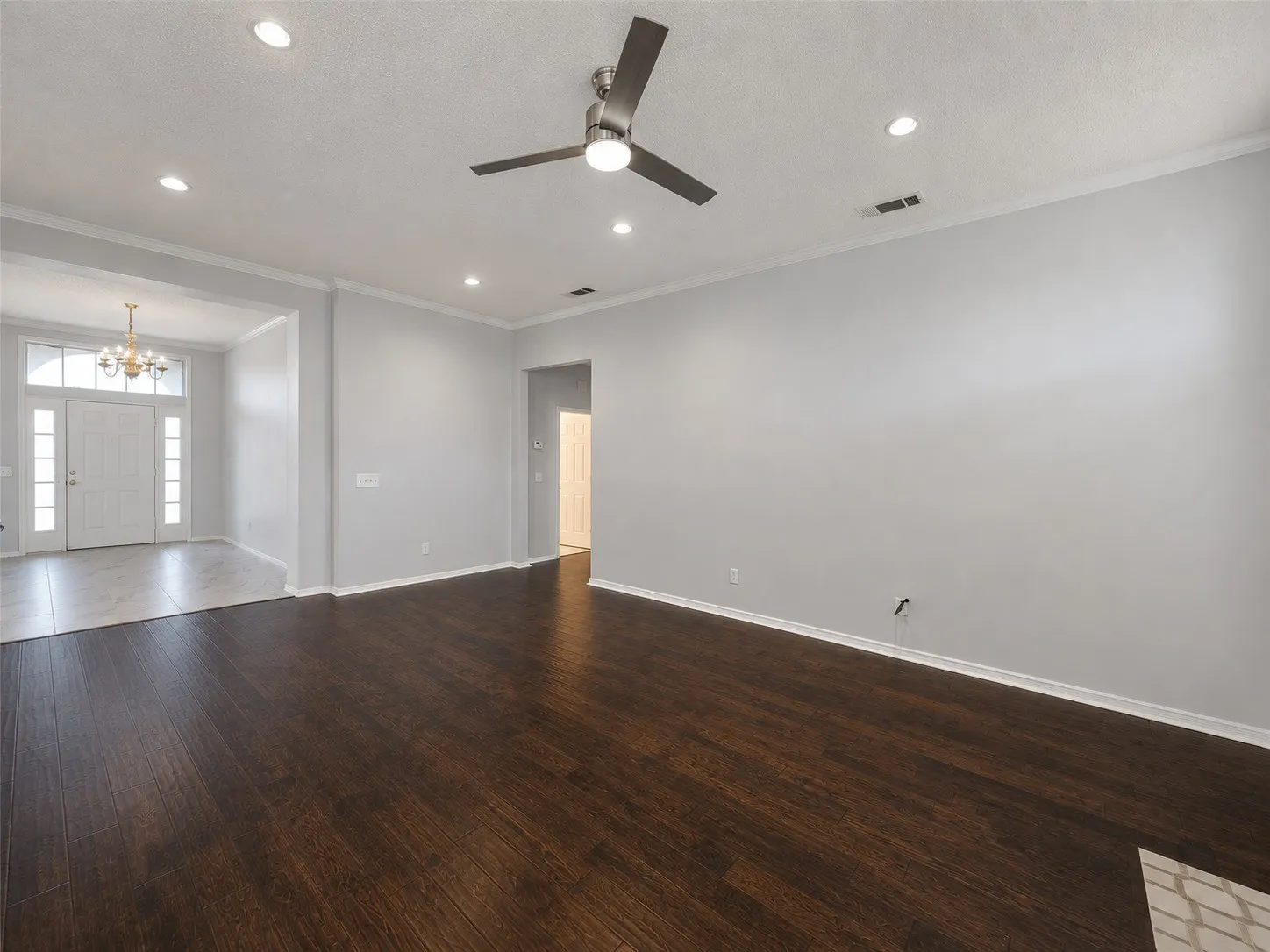 Single Family Residence For Rent in Collin County , 10512 Napa Valley Drive, Frisco, Texas 75035, 3 Bedroom, 2 Bathroom, 2 Garage spaces, 2,222 Sqft, built in 1991, mls#21407342, Real Estate Agent in Frisco, Homes For Rent in Collin county, Homes For Rent in Frisco, Realtor in Frisco Texas, Real Estate Brokerage Independent Realty Texas, Luminita Cordes Realtor