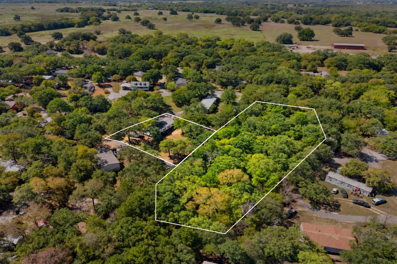 Mobile Home For Sale in Johnson County , 445 Fortune Road, Alvarado, Texas 76009, 3 Bedroom, 2 Bathroom, Garage spaces, 1,848 Sqft, built in 1997, mls#21404001, Real Estate Agent in Alvarado, Homes For Sale in Johnson county, Homes For Sale in Alvarado, Realtor in Alvarado Texas, Real Estate Brokerage Independent Realty Texas, Luminita Cordes Realtor