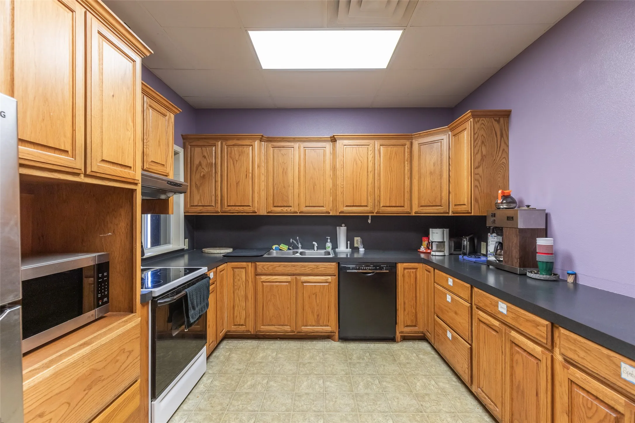 Industrial For Sale in Taylor County , 6502 Military Drive, Abilene, Texas 79605, 0, 0, Garage spaces, 0 Sqft, built in 2006, mls#21404457, Real Estate Agent in Abilene, Homes For Sale in Taylor county, Homes For Sale in Abilene, Realtor in Abilene Texas, Real Estate Brokerage Independent Realty Texas, Luminita Cordes Realtor