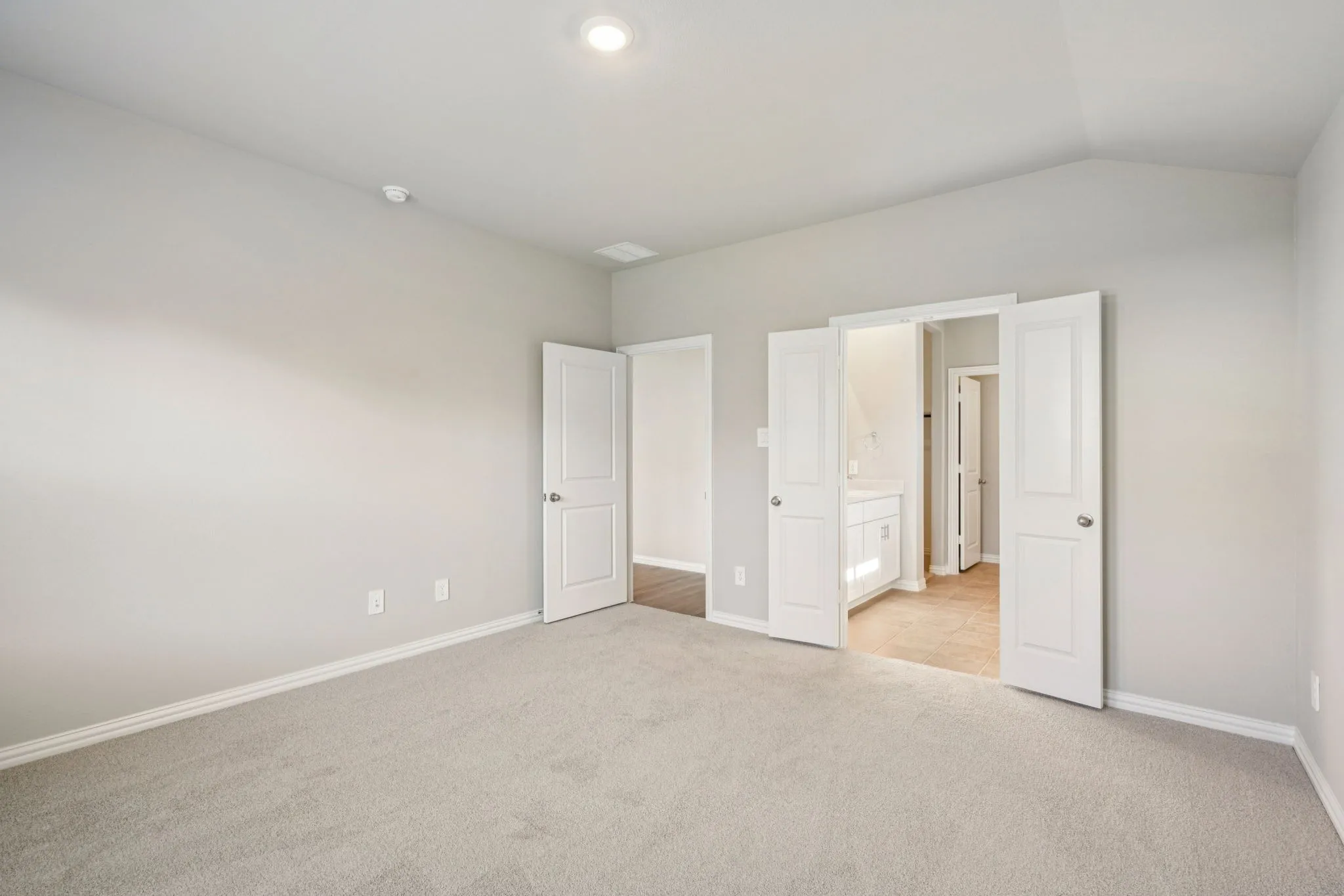 Photo is not of the actual home, but is an inspirational photo of builder’s model home and may depict options, furnishings, and/or decorator features that are not included.