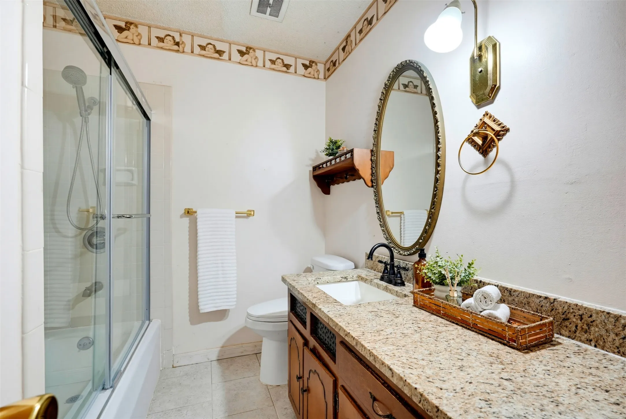 Single Family Residence For Sale in Tarrant County , 6616 Summertime Lane, Watauga, Texas 76148, 3 Bedroom, 2 Bathroom, 2 Garage spaces, 1,104 Sqft, built in 1967, mls#21407119, Real Estate Agent in Watauga, Homes For Sale in Tarrant county, Homes For Sale in Watauga, Realtor in Watauga Texas, Real Estate Brokerage Independent Realty Texas, Luminita Cordes Realtor