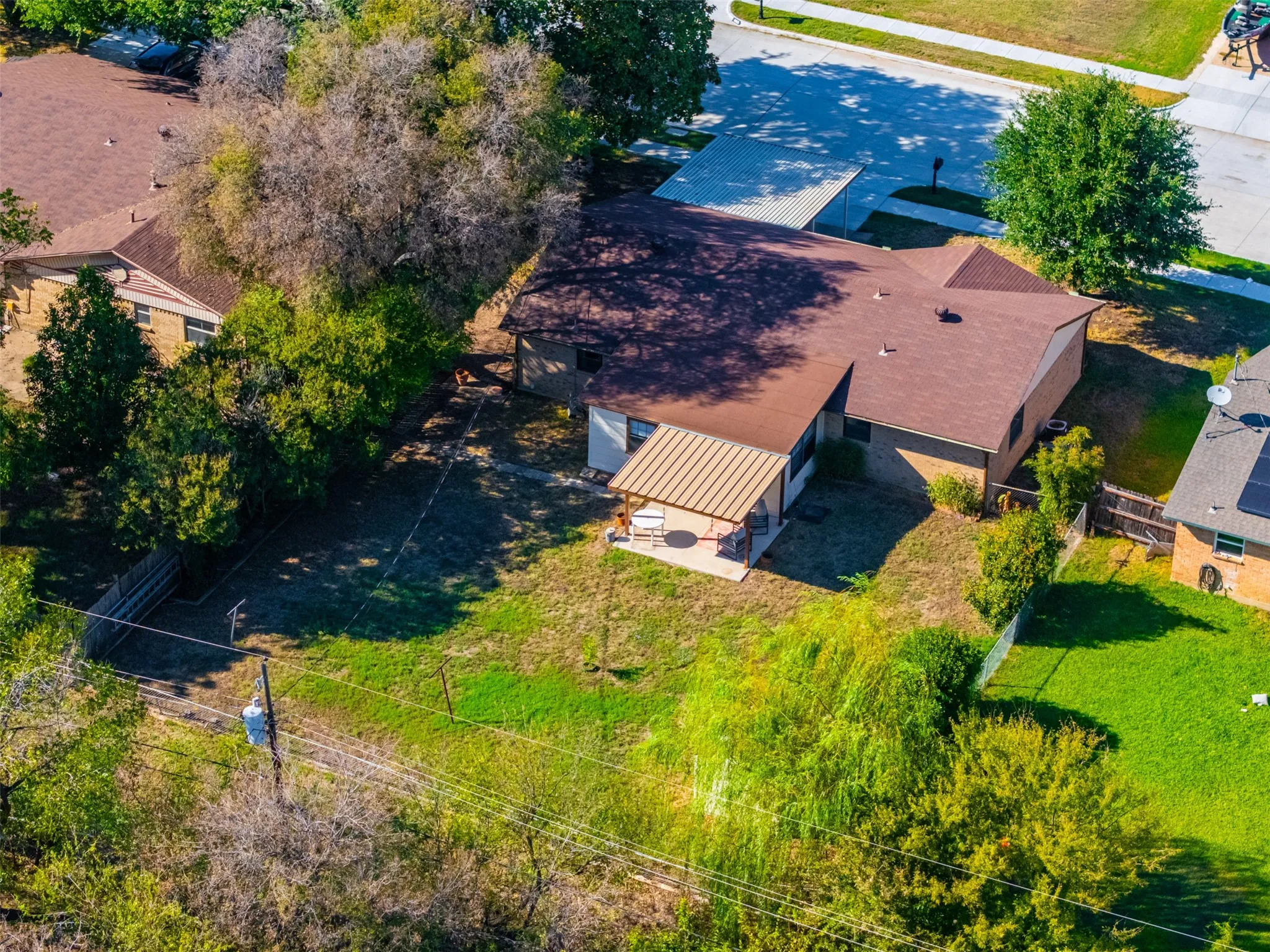 Single Family Residence For Sale in Tarrant County , 6616 Summertime Lane, Watauga, Texas 76148, 3 Bedroom, 2 Bathroom, 2 Garage spaces, 1,104 Sqft, built in 1967, mls#21407119, Real Estate Agent in Watauga, Homes For Sale in Tarrant county, Homes For Sale in Watauga, Realtor in Watauga Texas, Real Estate Brokerage Independent Realty Texas, Luminita Cordes Realtor